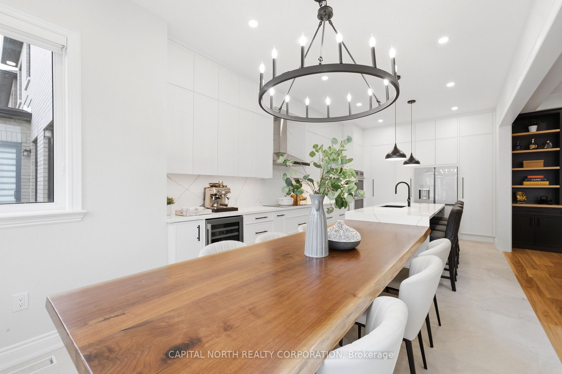 Photo 22 of 1344 Hydrangea Gardens, Oakville, Joshua Meadows — HOMEH