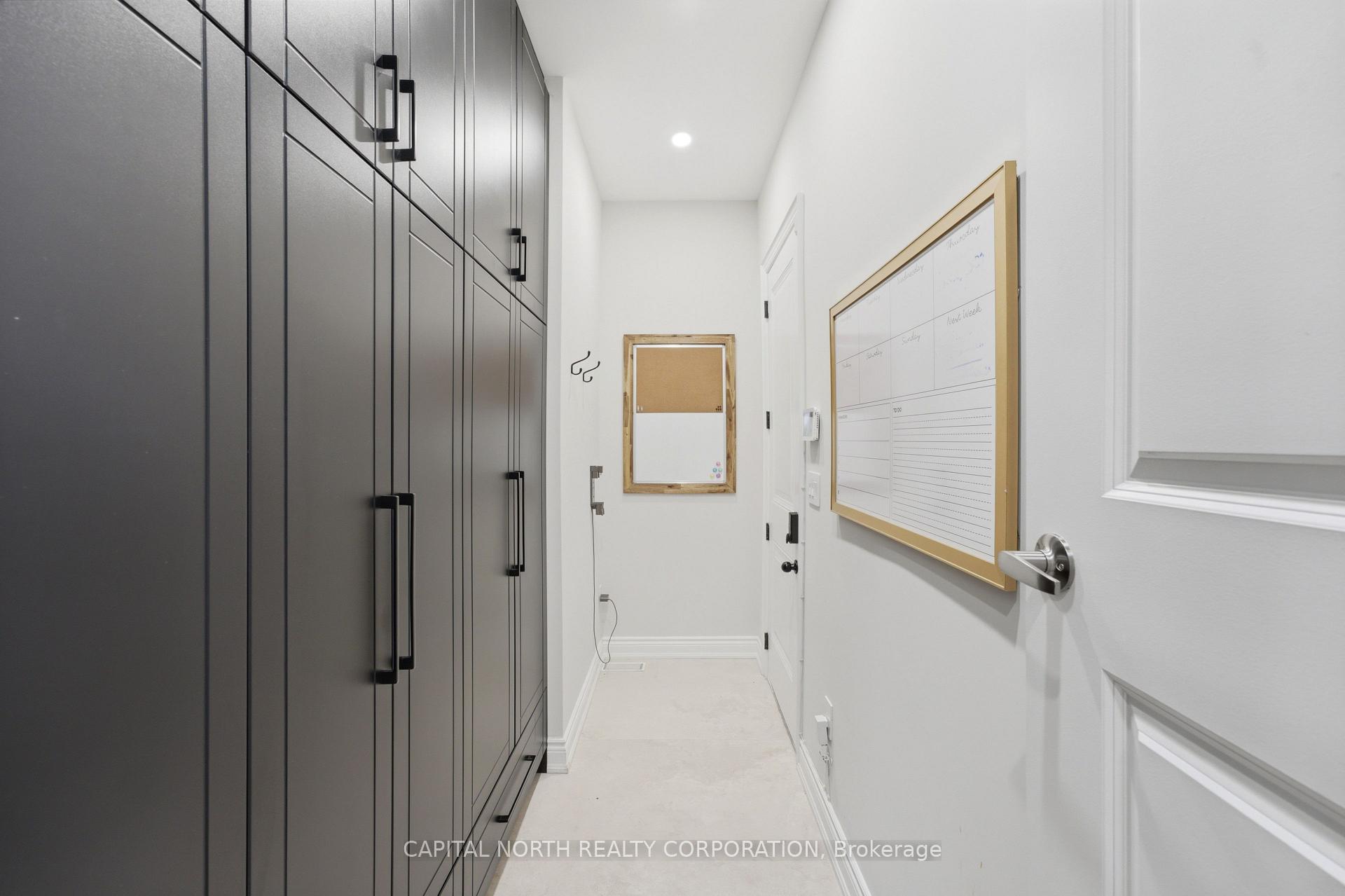 Photo 26 of 1344 Hydrangea Gardens, Oakville, Joshua Meadows — HOMEH