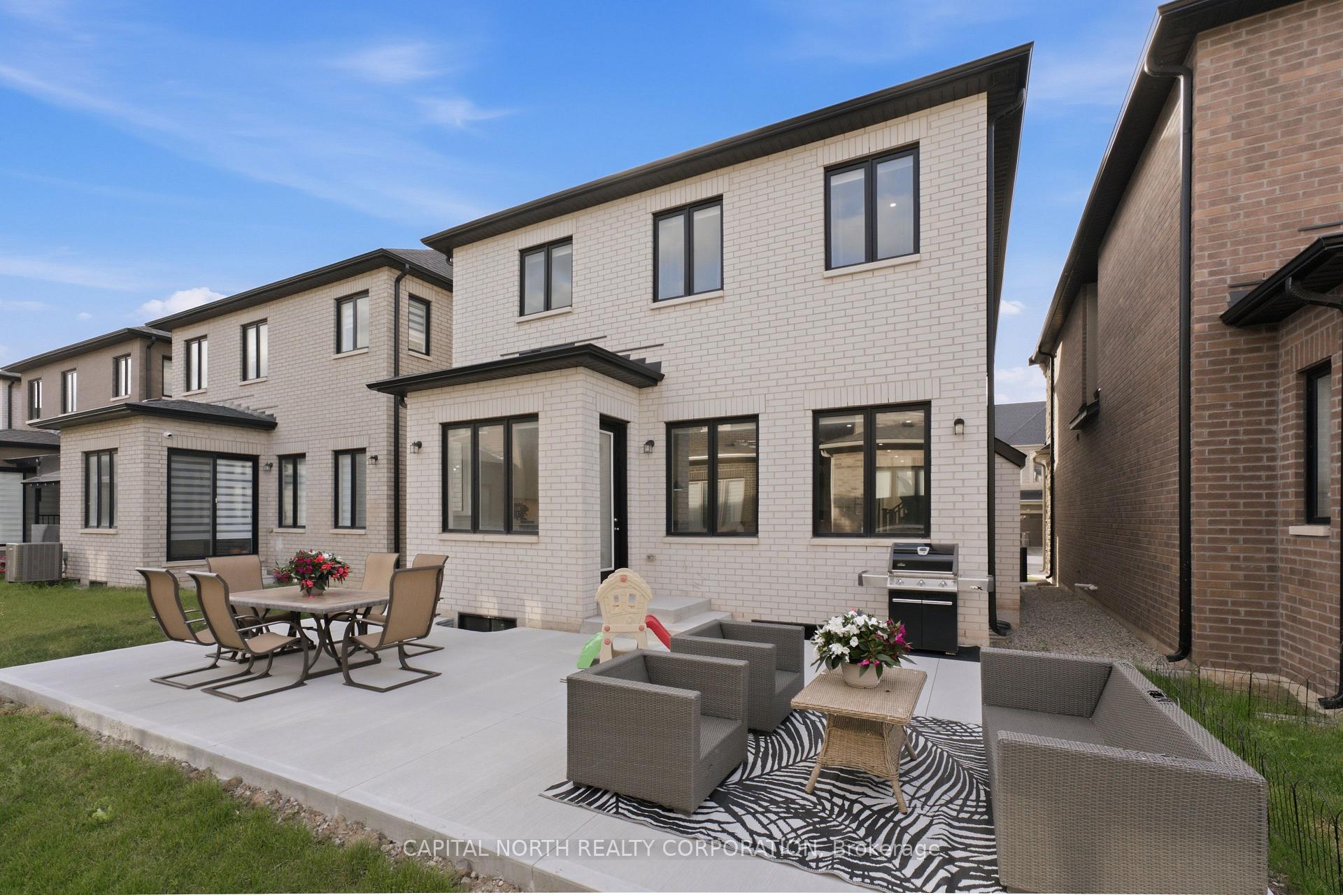 Photo 46 of 1344 Hydrangea Gardens, Oakville, Joshua Meadows — HOMEH