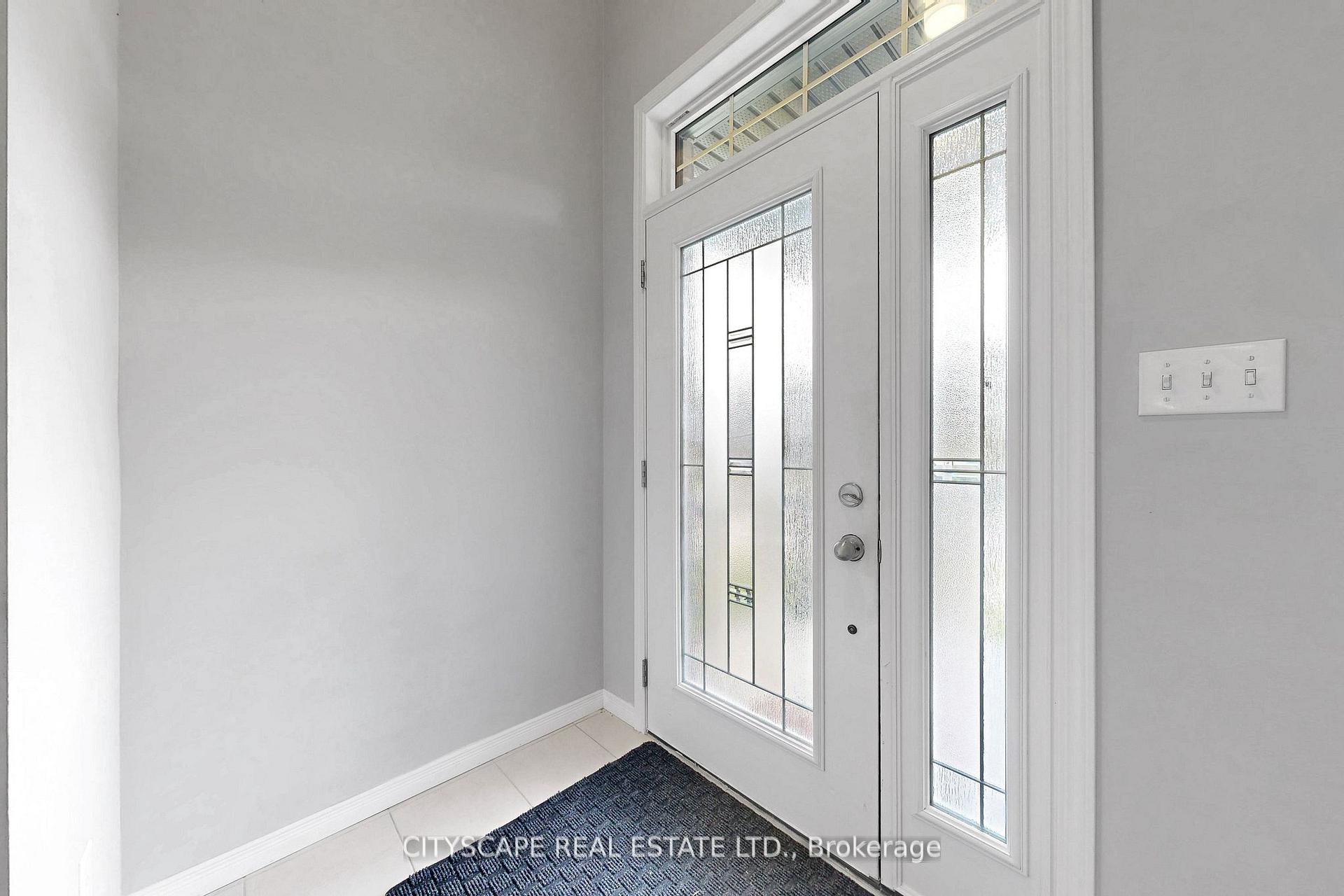 Photo 5 of 274 Buttonbush Street, Waterloo, Columbia Forest/Clair Hills — HOMEH