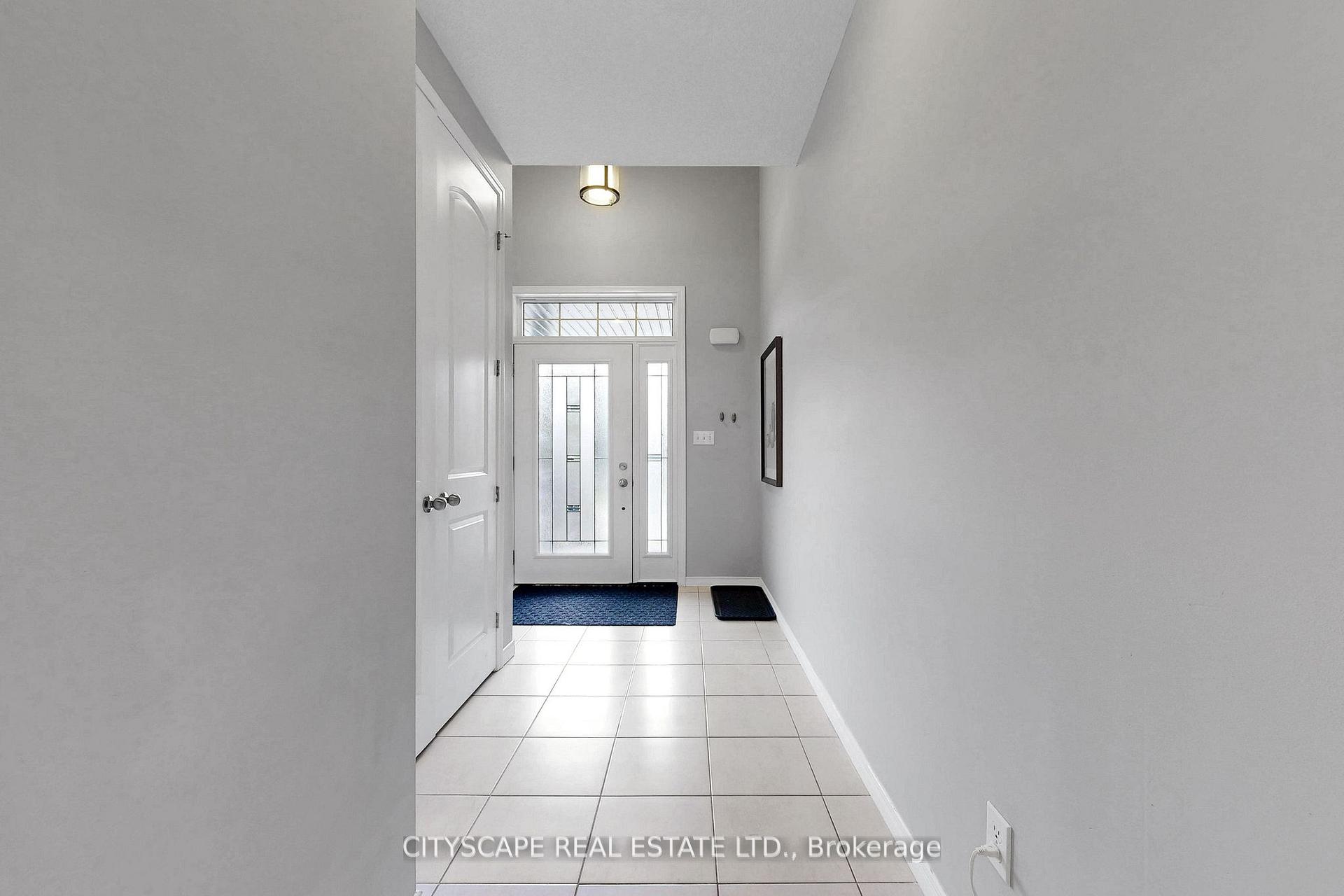 Photo 6 of 274 Buttonbush Street, Waterloo, Columbia Forest/Clair Hills — HOMEH