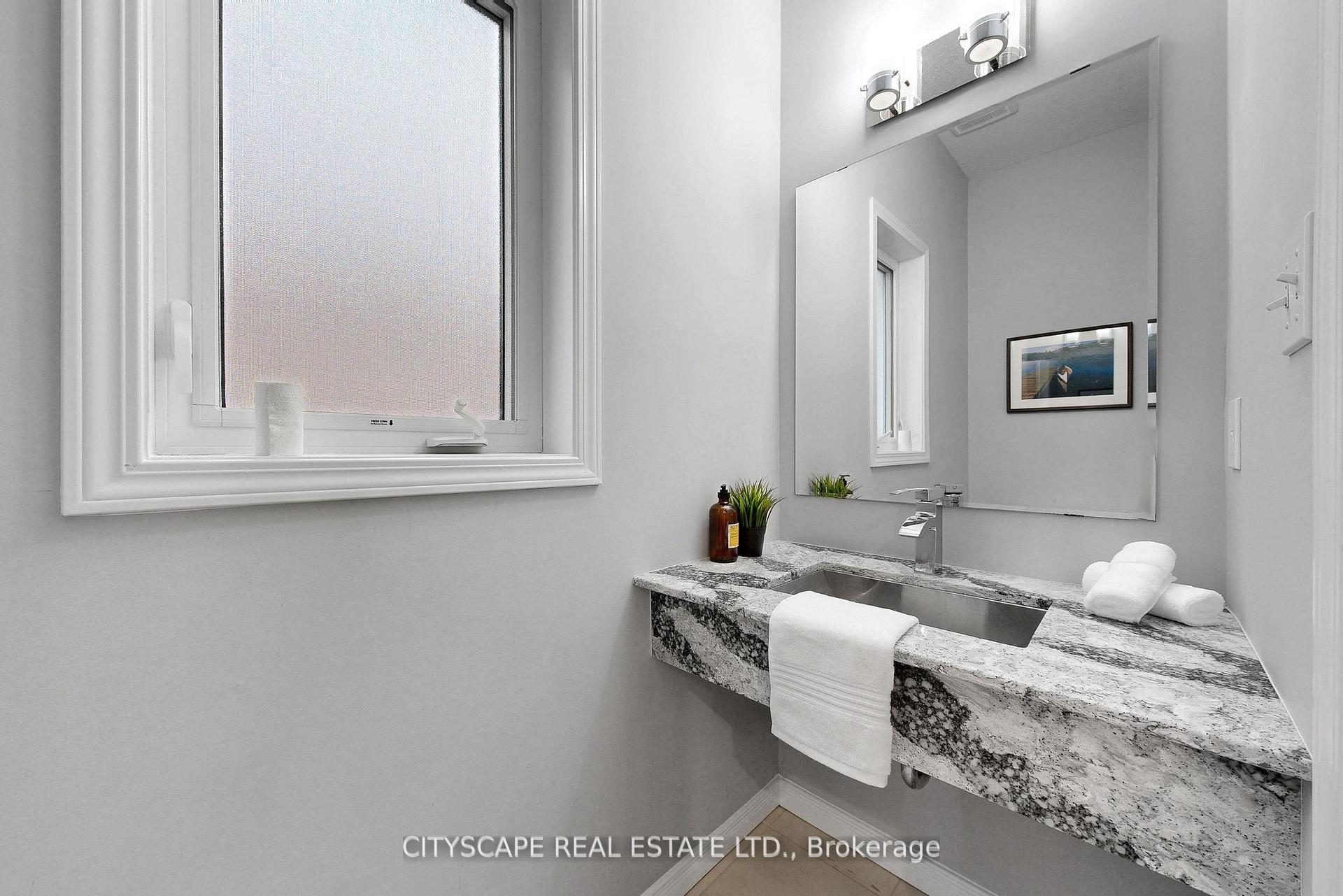 Photo 7 of 274 Buttonbush Street, Waterloo, Columbia Forest/Clair Hills — HOMEH