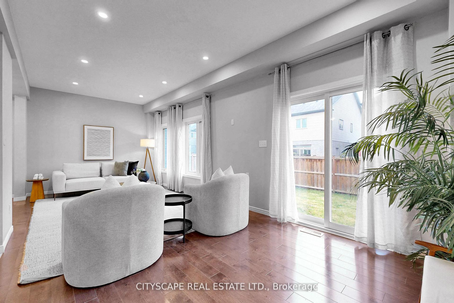 Photo 22 of 274 Buttonbush Street, Waterloo, Columbia Forest/Clair Hills — HOMEH
