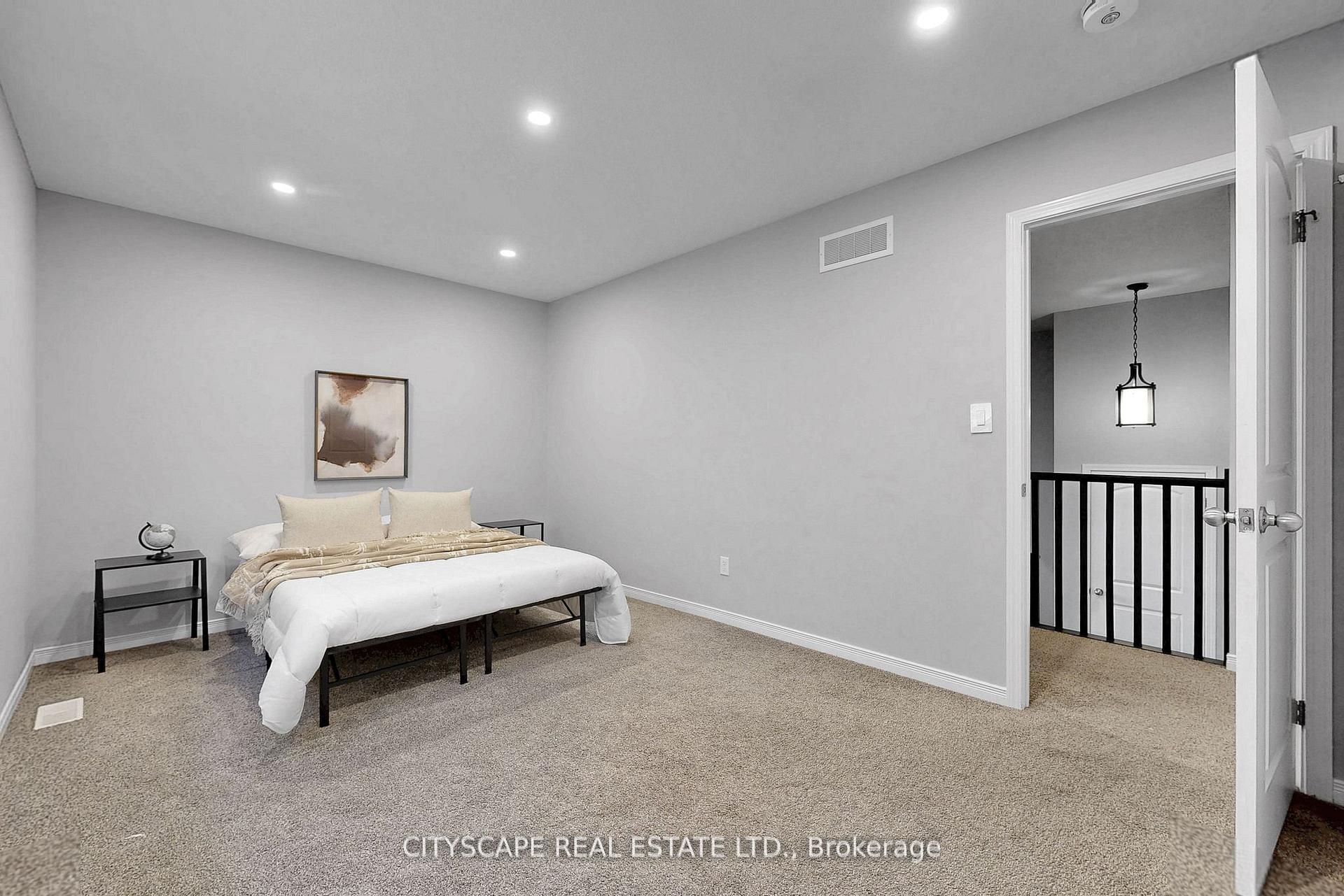 Photo 29 of 274 Buttonbush Street, Waterloo, Columbia Forest/Clair Hills — HOMEH