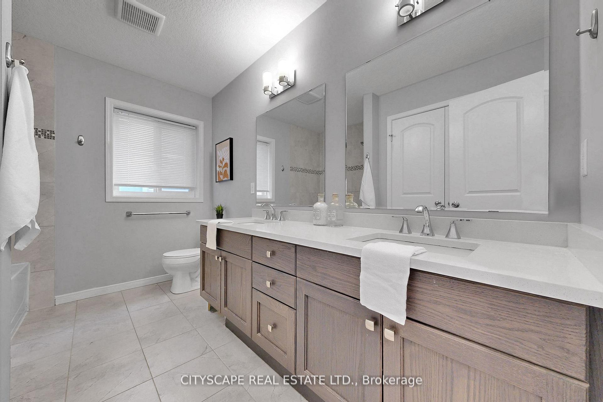Photo 38 of 274 Buttonbush Street, Waterloo, Columbia Forest/Clair Hills — HOMEH