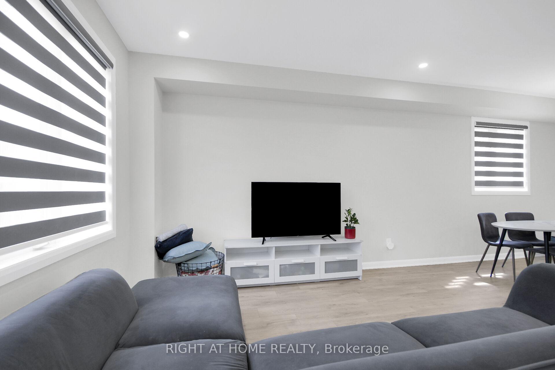 Photo 12 of 1020 Ballyhale Heights, Ottawa, Barrhaven - Half Moon Bay — HOMEH