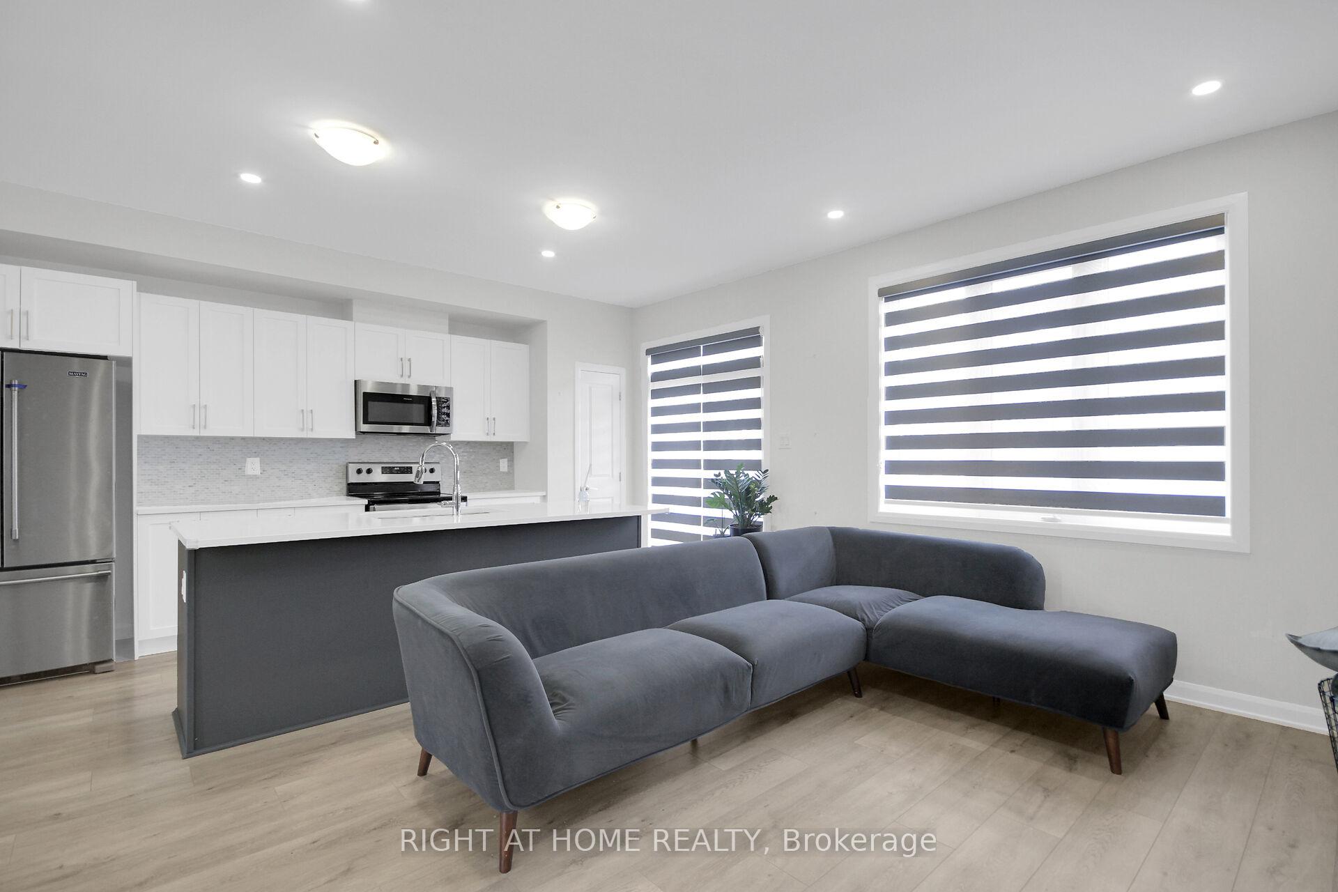 Photo 14 of 1020 Ballyhale Heights, Ottawa, Barrhaven - Half Moon Bay — HOMEH