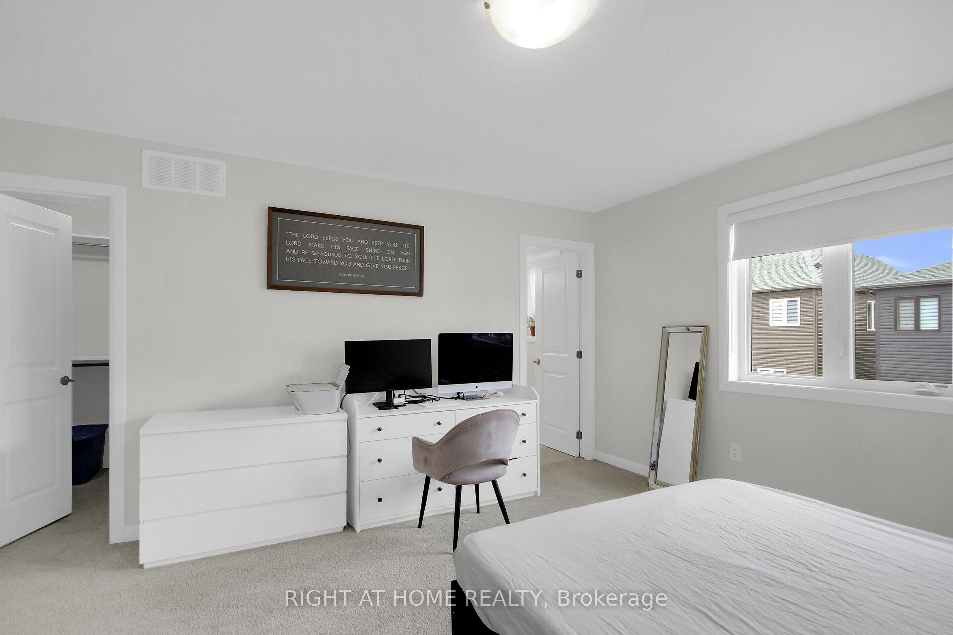 Photo 27 of 1020 Ballyhale Heights, Ottawa, Barrhaven - Half Moon Bay — HOMEH