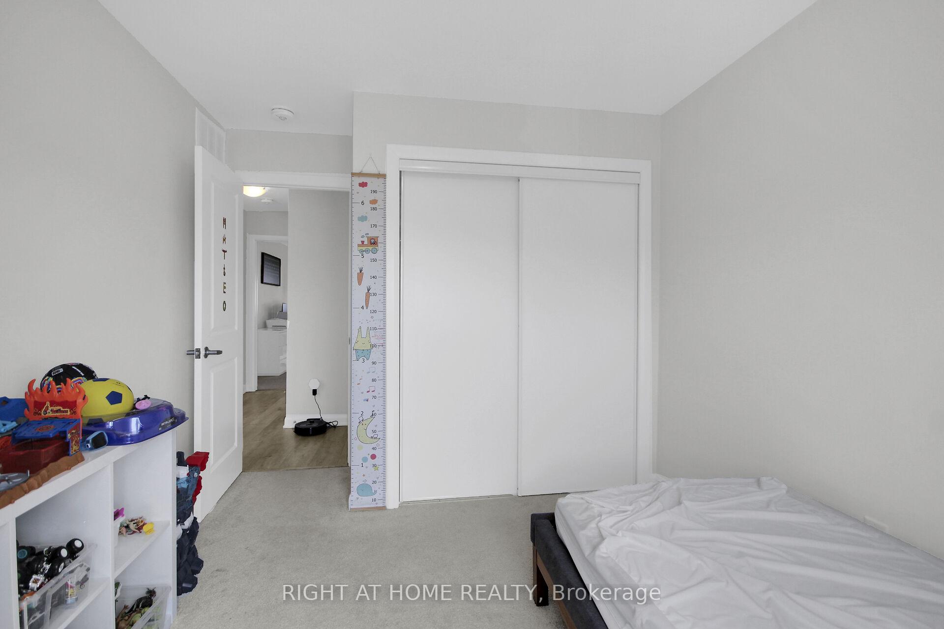 Photo 33 of 1020 Ballyhale Heights, Ottawa, Barrhaven - Half Moon Bay — HOMEH