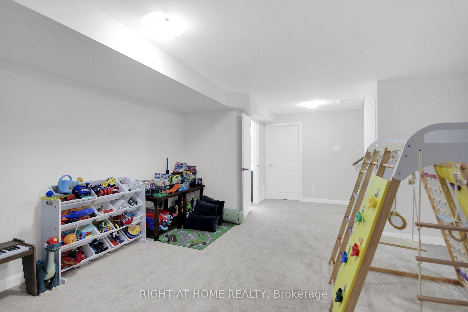 Photo 38 of 1020 Ballyhale Heights, Ottawa, Barrhaven - Half Moon Bay — HOMEH