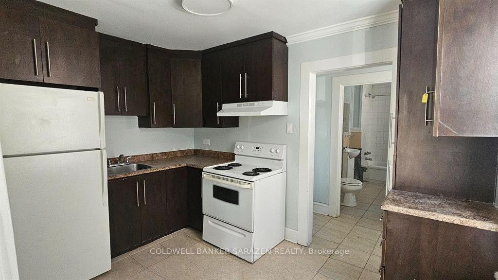 Photo 2 of 263 St Andrew Street, Ottawa, Lower Town — HOMEH