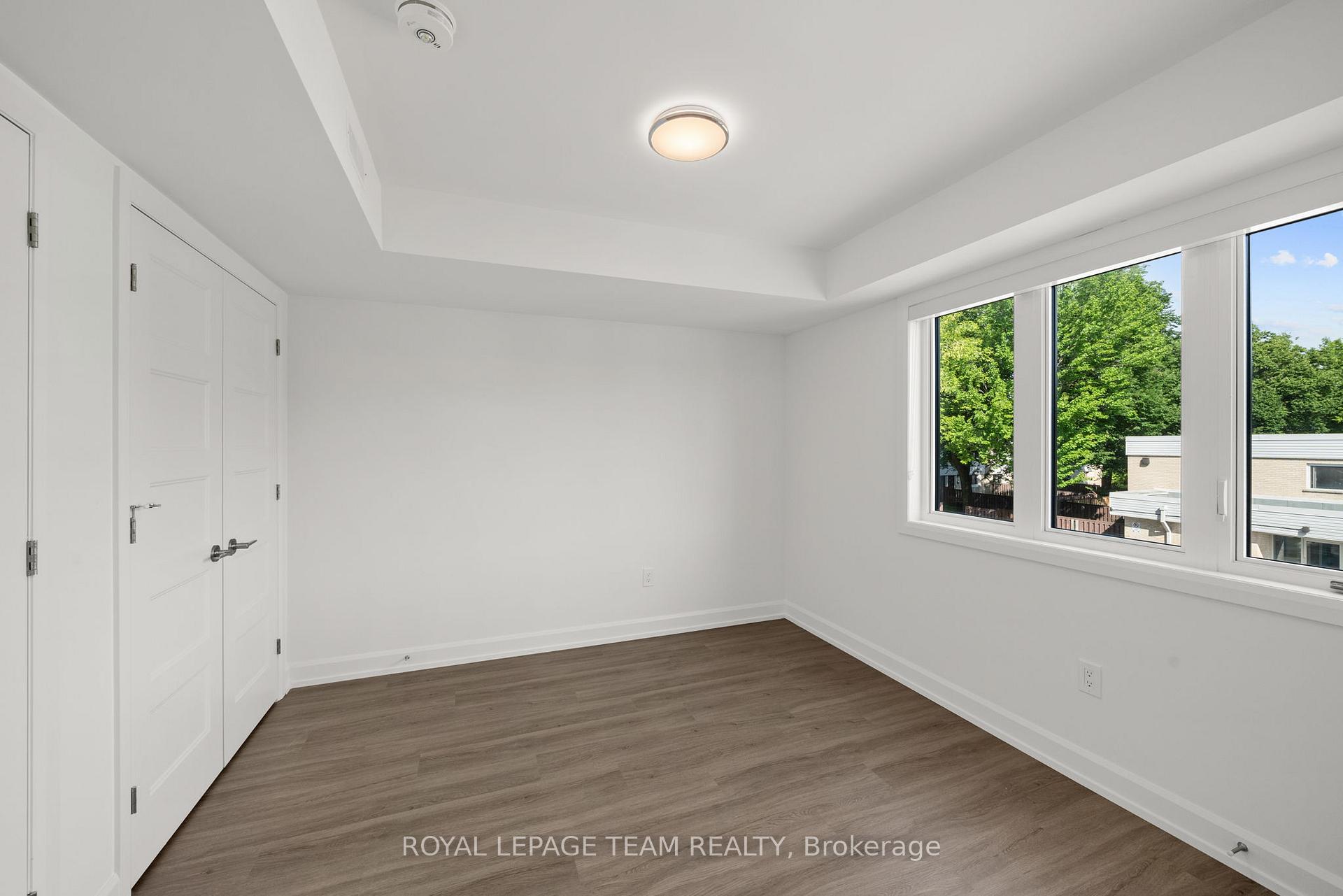 Photo 19 of Unit Upper, 1231 Shillington Avenue, Ottawa, Carlington — HOMEH