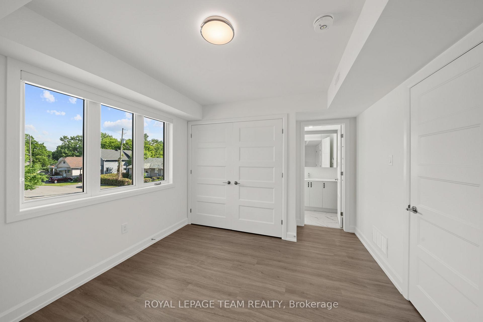 Photo 20 of Unit Upper, 1231 Shillington Avenue, Ottawa, Carlington — HOMEH