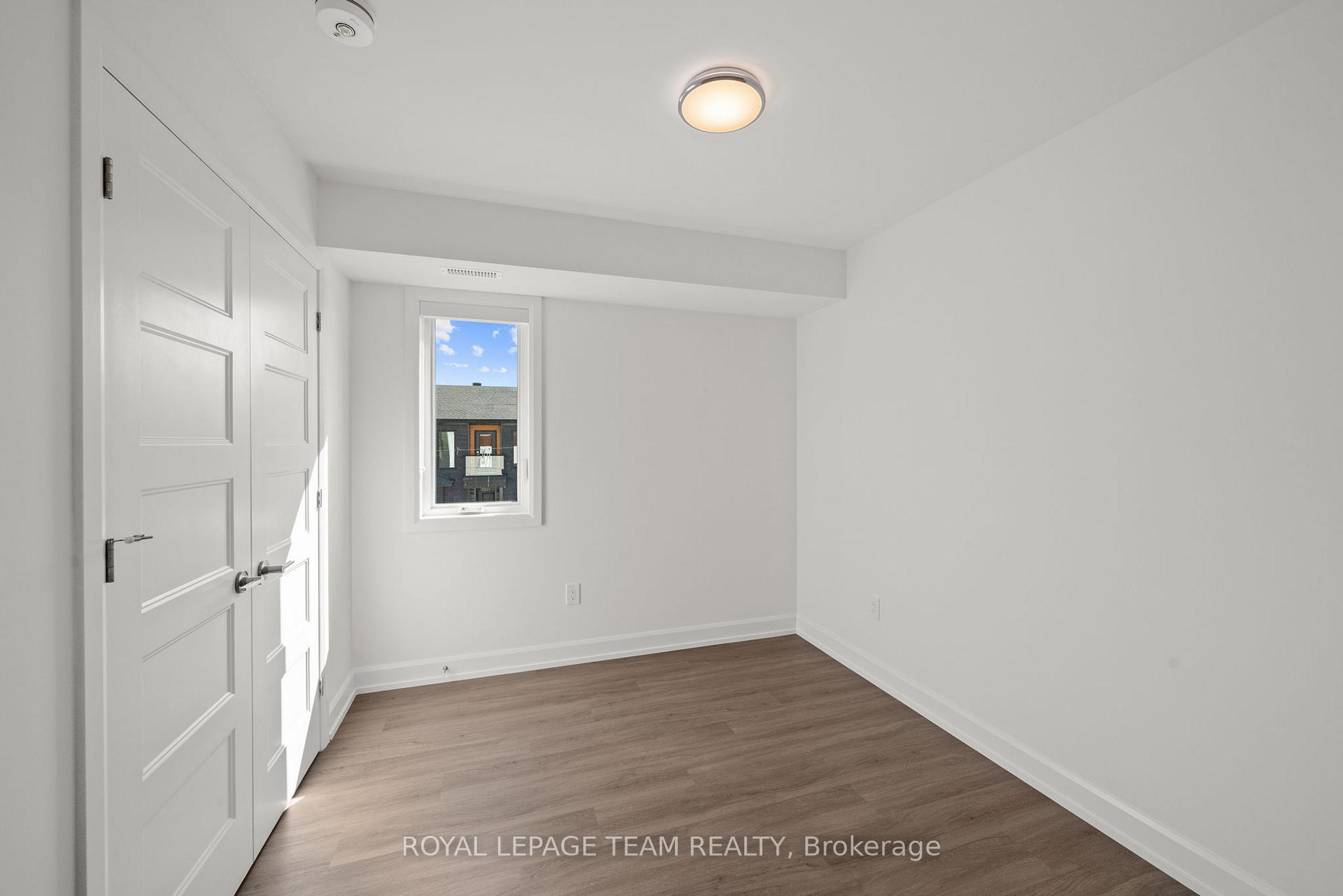 Photo 23 of Unit Upper, 1231 Shillington Avenue, Ottawa, Carlington — HOMEH