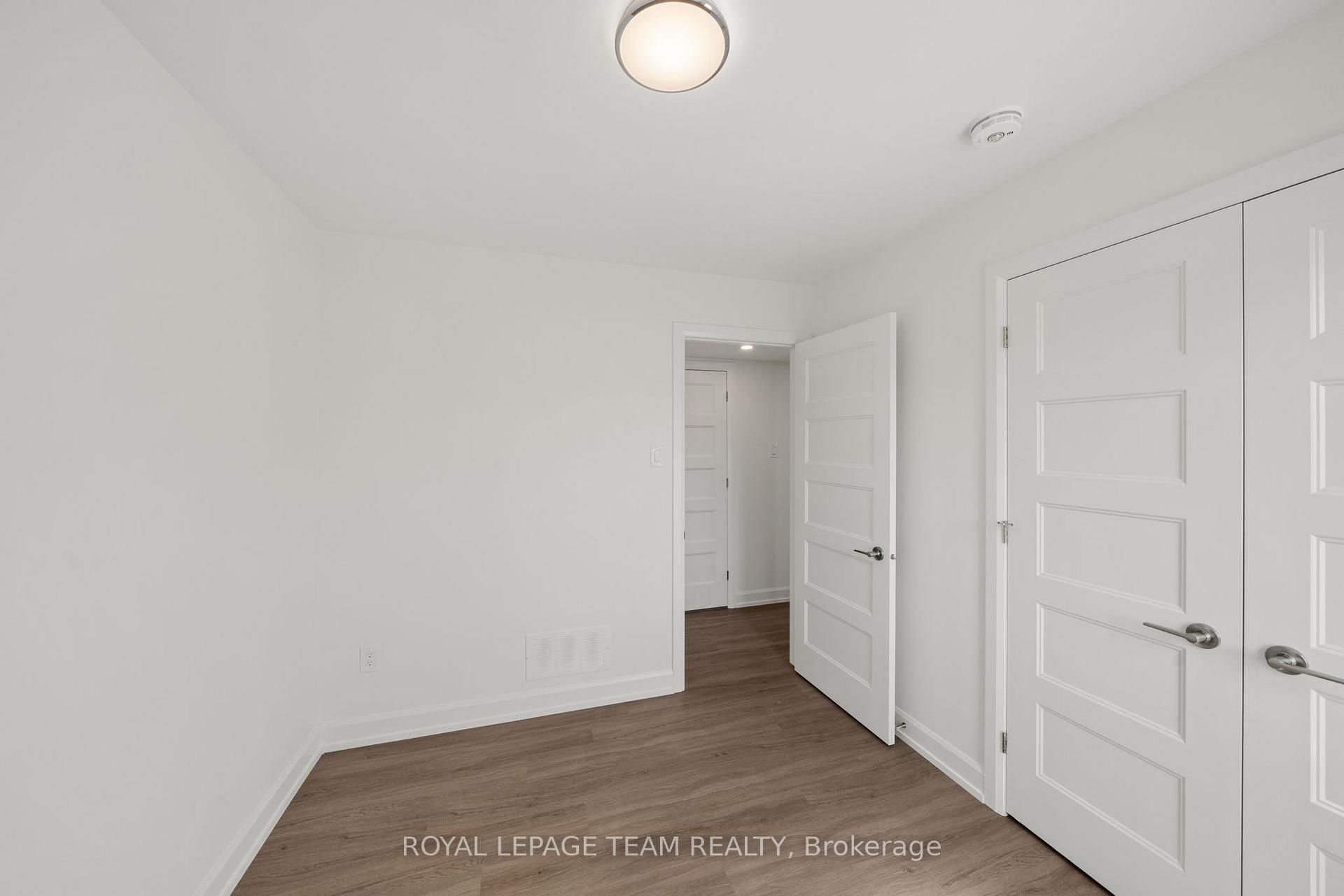 Photo 24 of Unit Upper, 1231 Shillington Avenue, Ottawa, Carlington — HOMEH