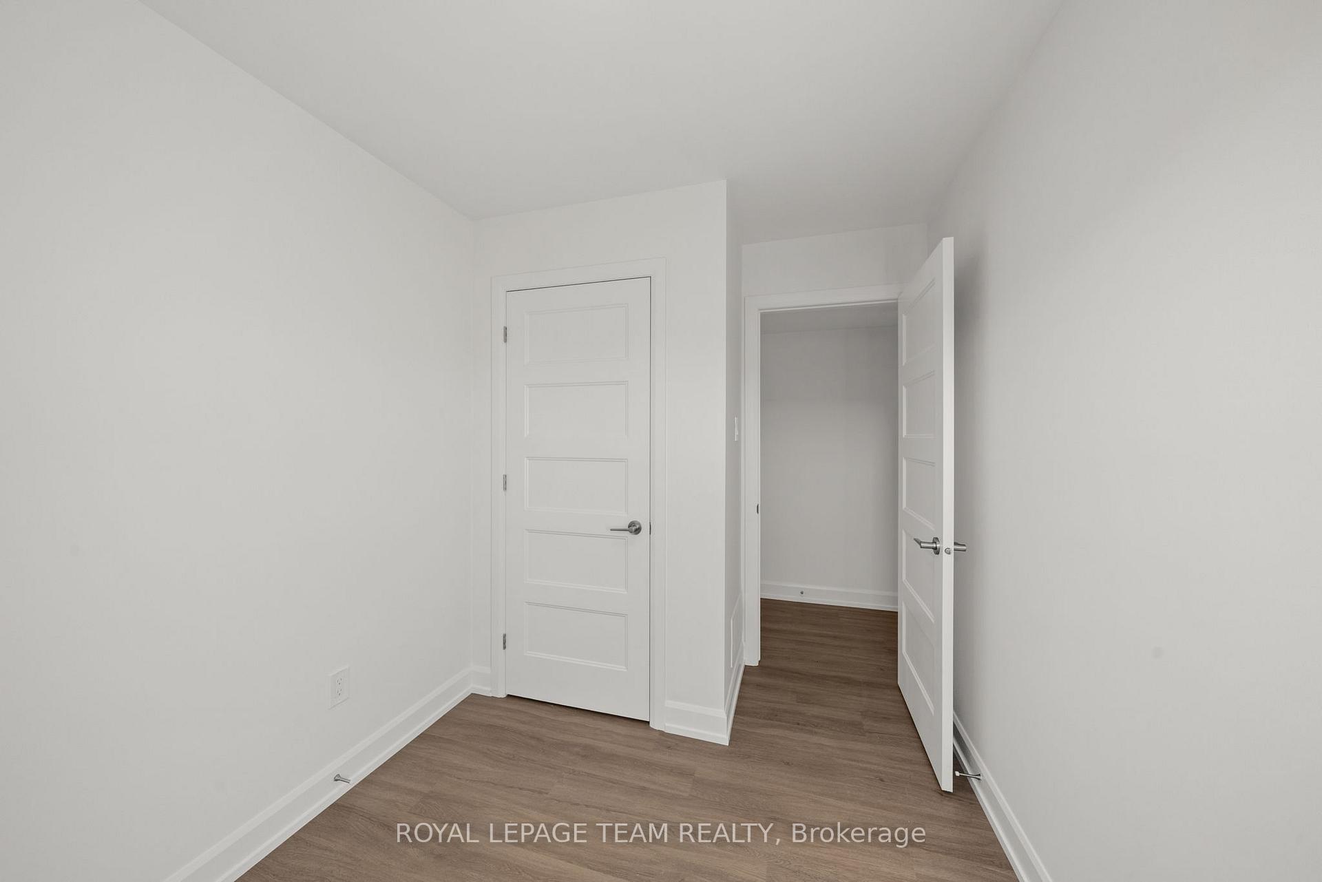 Photo 27 of Unit Upper, 1231 Shillington Avenue, Ottawa, Carlington — HOMEH