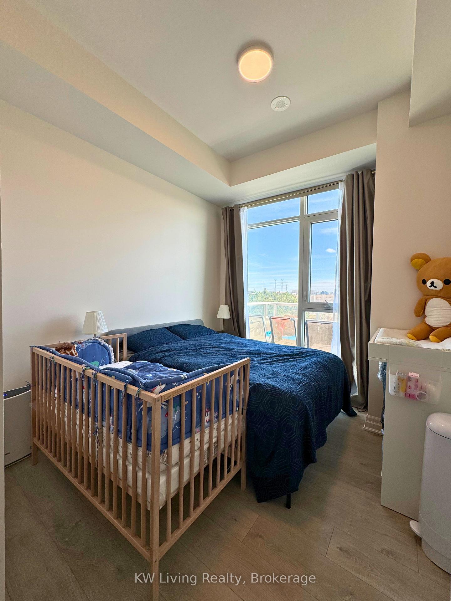 Photo 10 of Unit 406, 8 Rouge Valley Drive W, Markham, Unionville — HOMEH
