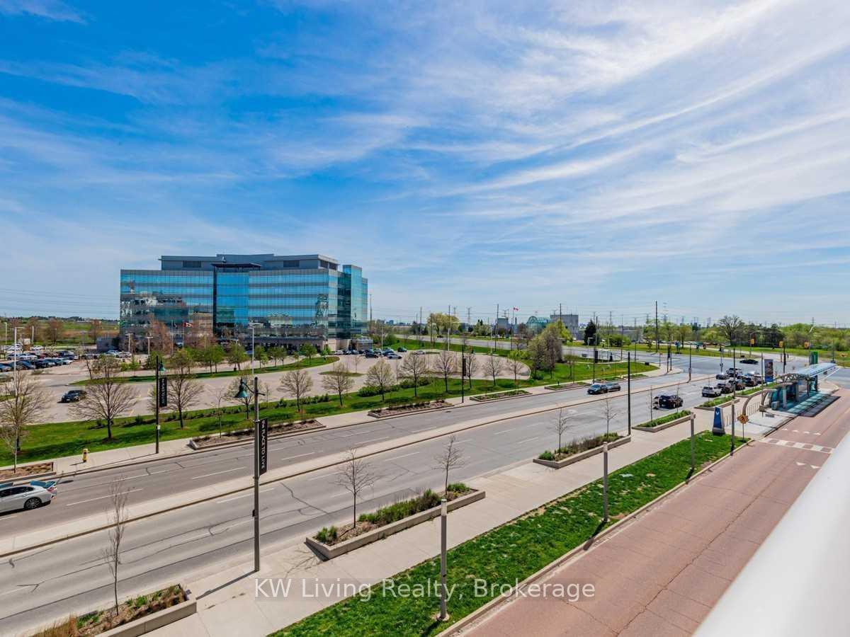 Photo 15 of Unit 406, 8 Rouge Valley Drive W, Markham, Unionville — HOMEH