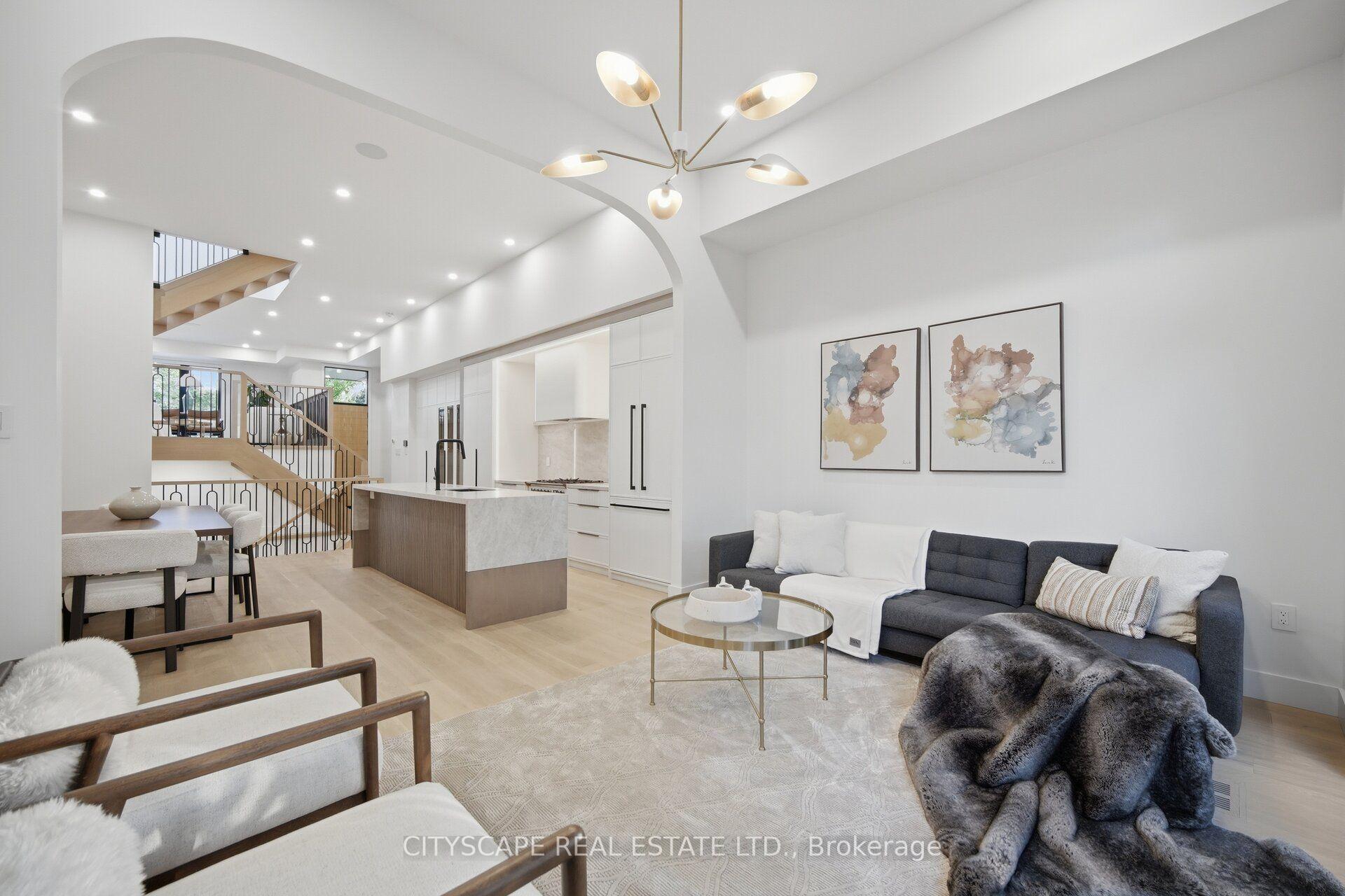 Photo 3 of 10A Holmstead Avenue, Toronto, O'Connor-Parkview — HOMEH