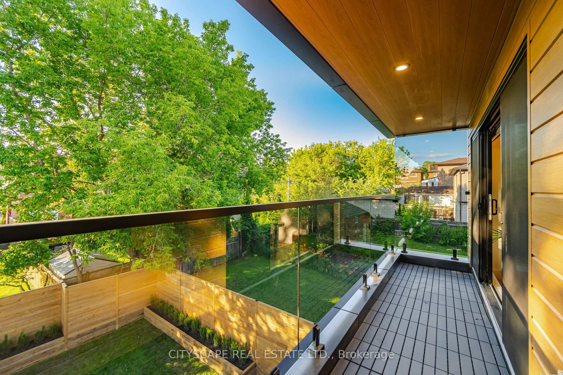 Photo 27 of 10A Holmstead Avenue, Toronto, O'Connor-Parkview — HOMEH