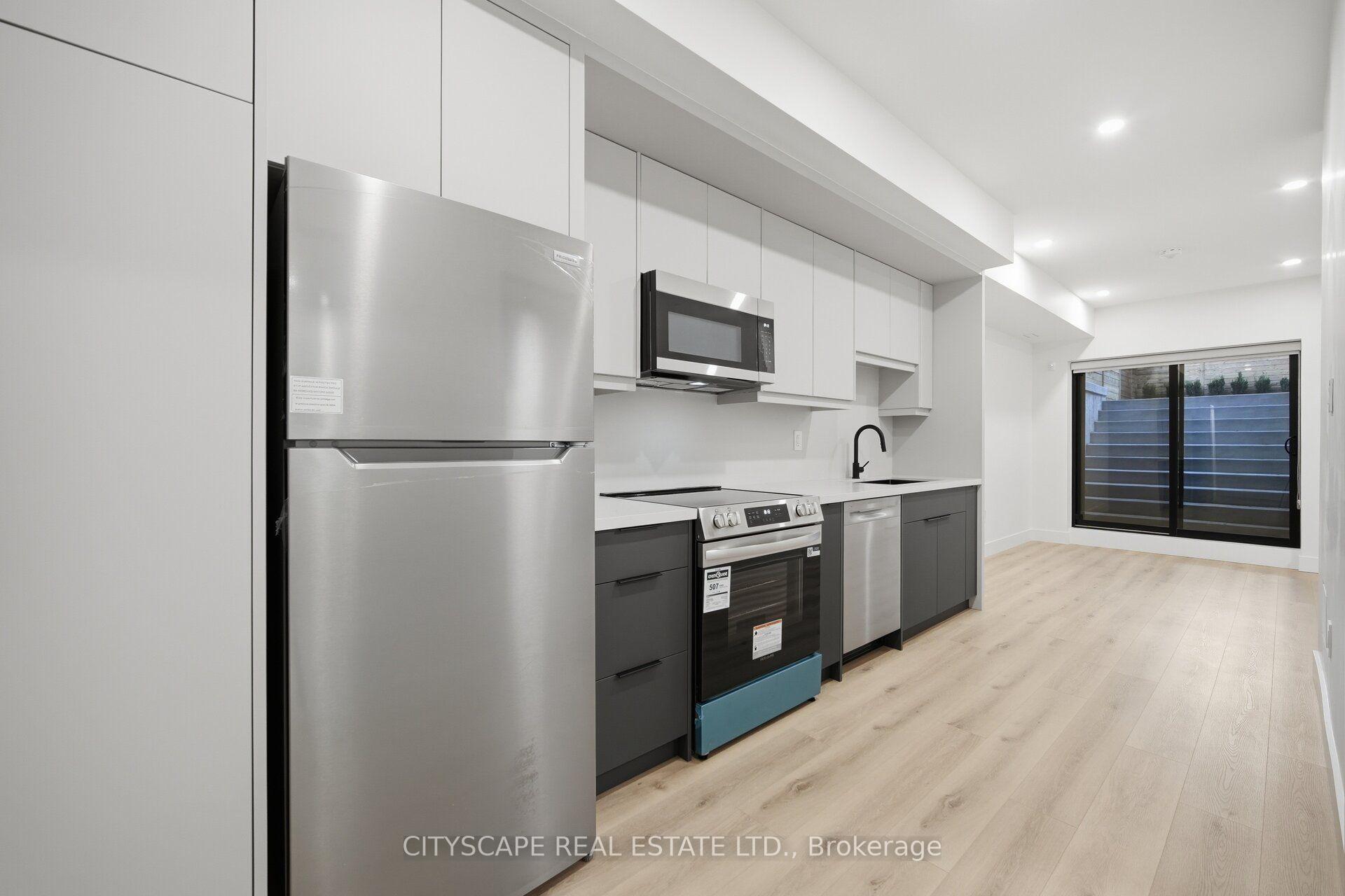 Photo 40 of 10A Holmstead Avenue, Toronto, O'Connor-Parkview — HOMEH