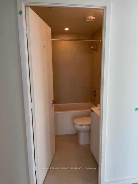 Photo 10 of Unit 3202, 7890 Jane Street, Vaughan, Vaughan Corporate Centre — HOMEH