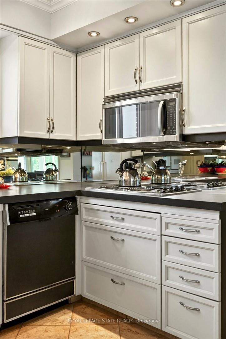 Photo 10 of Unit 508, 9 Grant Boulevard, Hamilton, Dundas — HOMEH