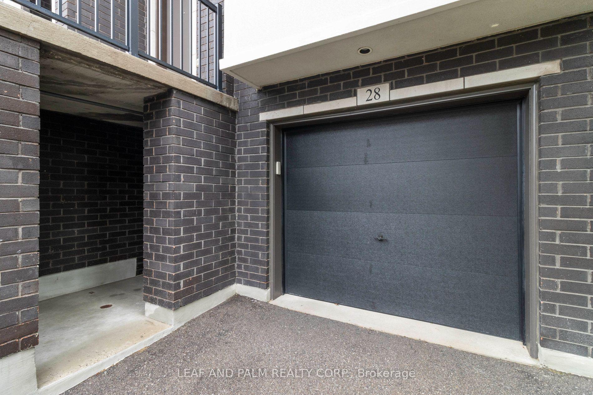 Photo 3 of 28 Cassila Way, Vaughan, Vellore Village — HOMEH