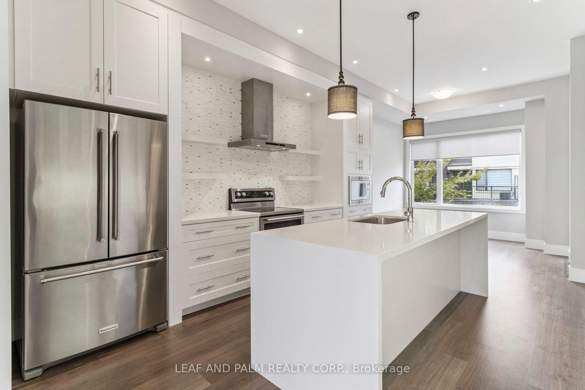 Photo 8 of 28 Cassila Way, Vaughan, Vellore Village — HOMEH