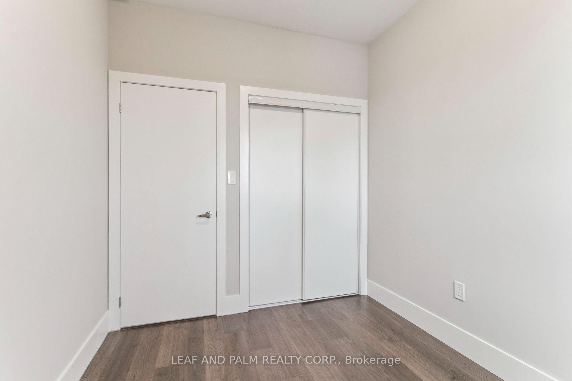 Photo 19 of 28 Cassila Way, Vaughan, Vellore Village — HOMEH