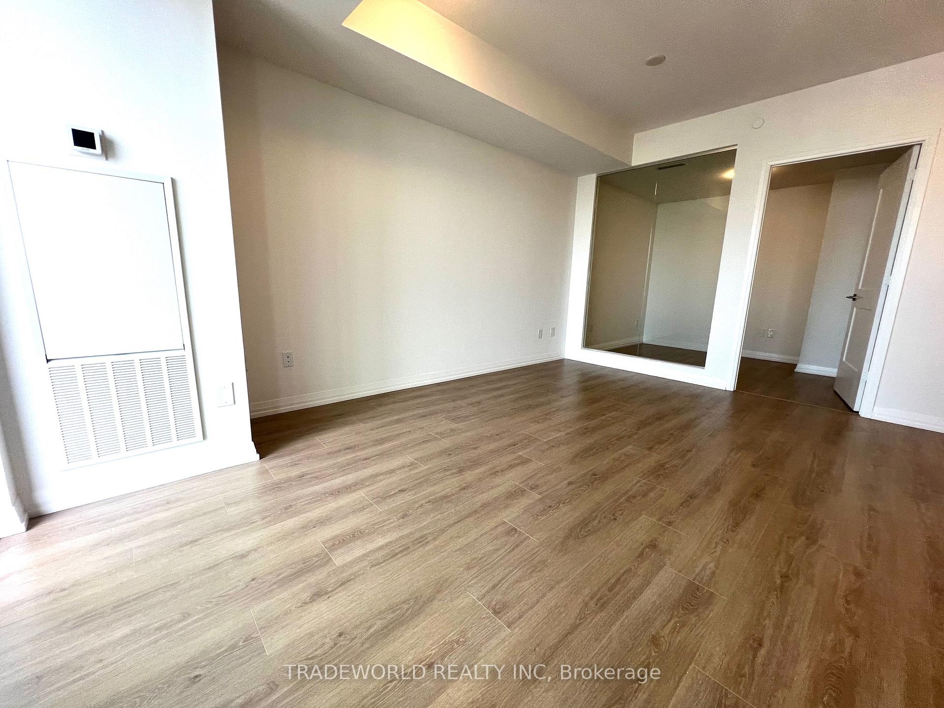Photo 3 of Unit 4927, 28 Widmer Street, Toronto, Waterfront Communities — HOMEH