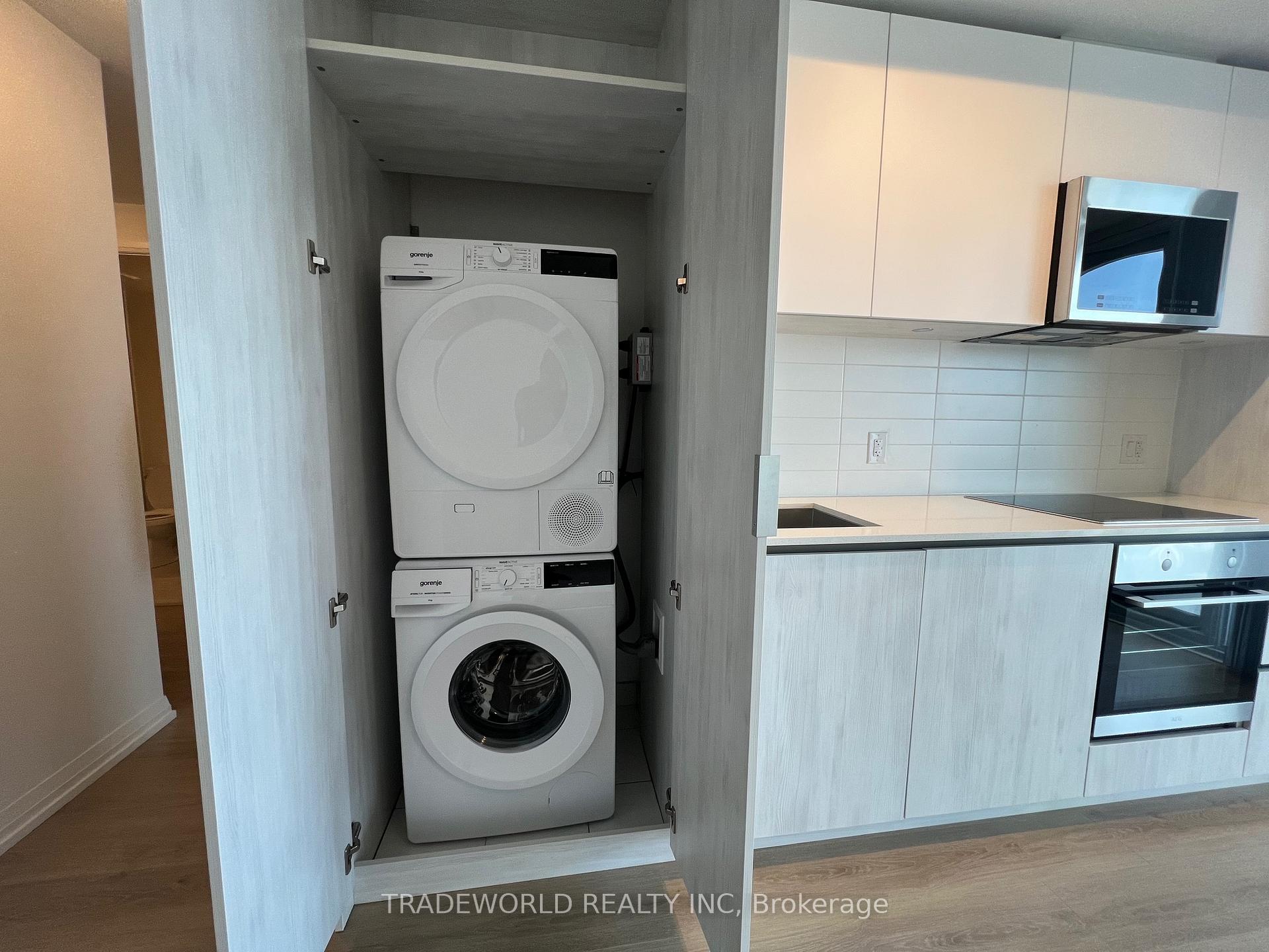 Photo 9 of Unit 4927, 28 Widmer Street, Toronto, Waterfront Communities — HOMEH