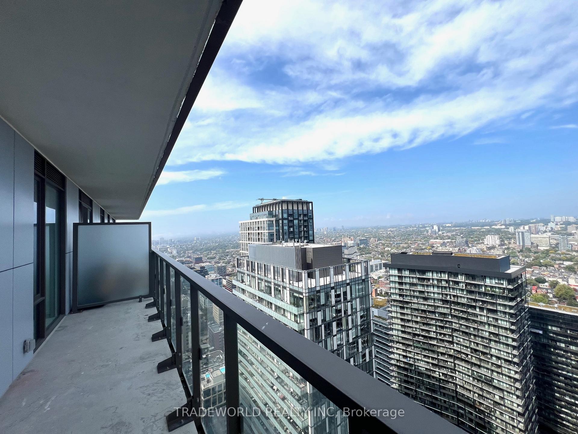Photo 12 of Unit 4927, 28 Widmer Street, Toronto, Waterfront Communities — HOMEH