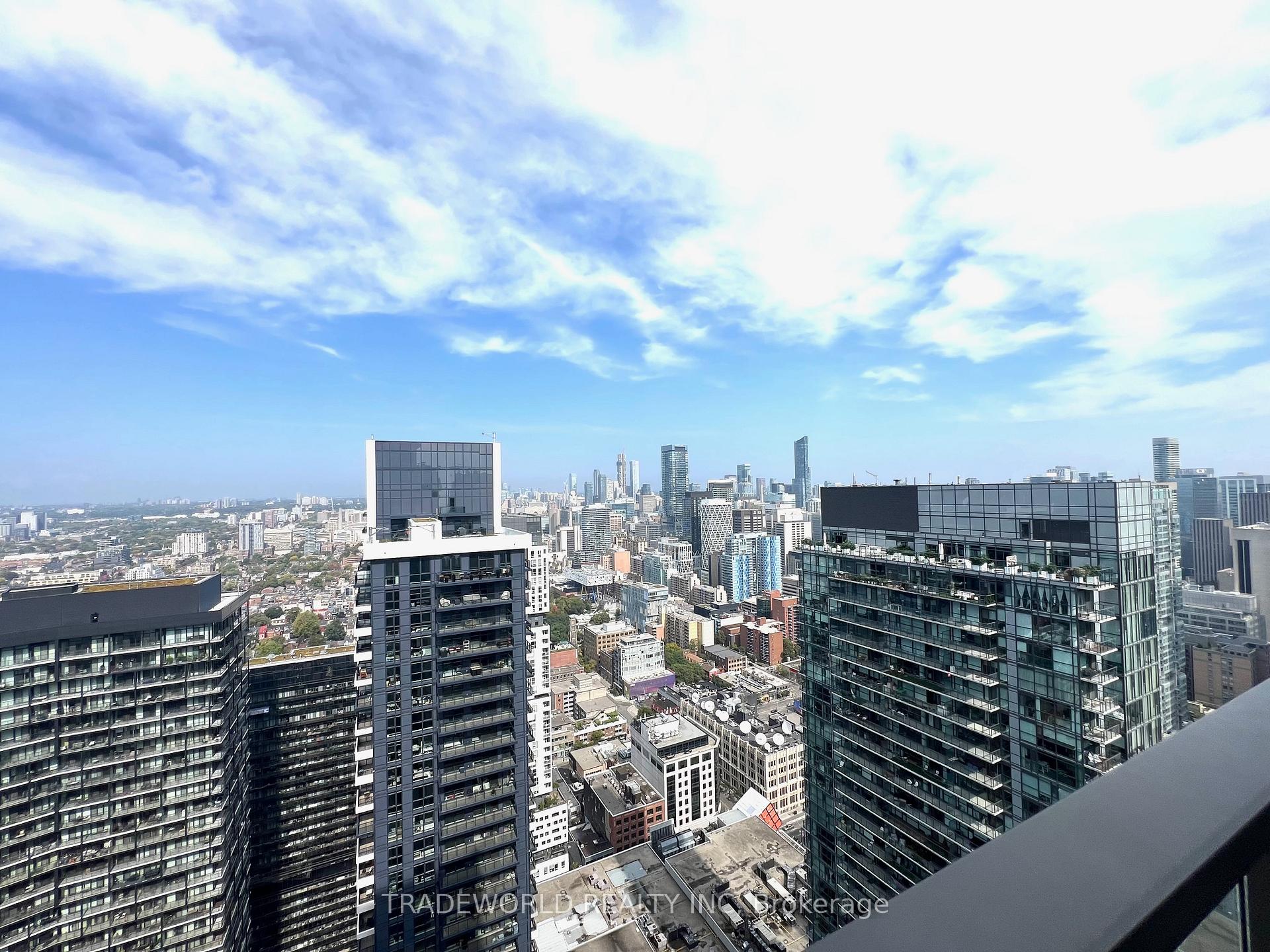 Photo 13 of Unit 4927, 28 Widmer Street, Toronto, Waterfront Communities — HOMEH
