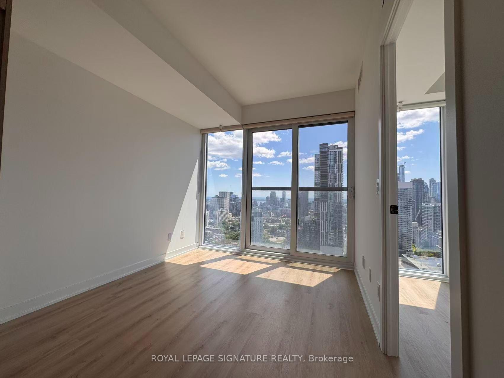 Photo 4 of Unit 3201, 319 Jarvis Street, Toronto, Church-Yonge Corridor — HOMEH