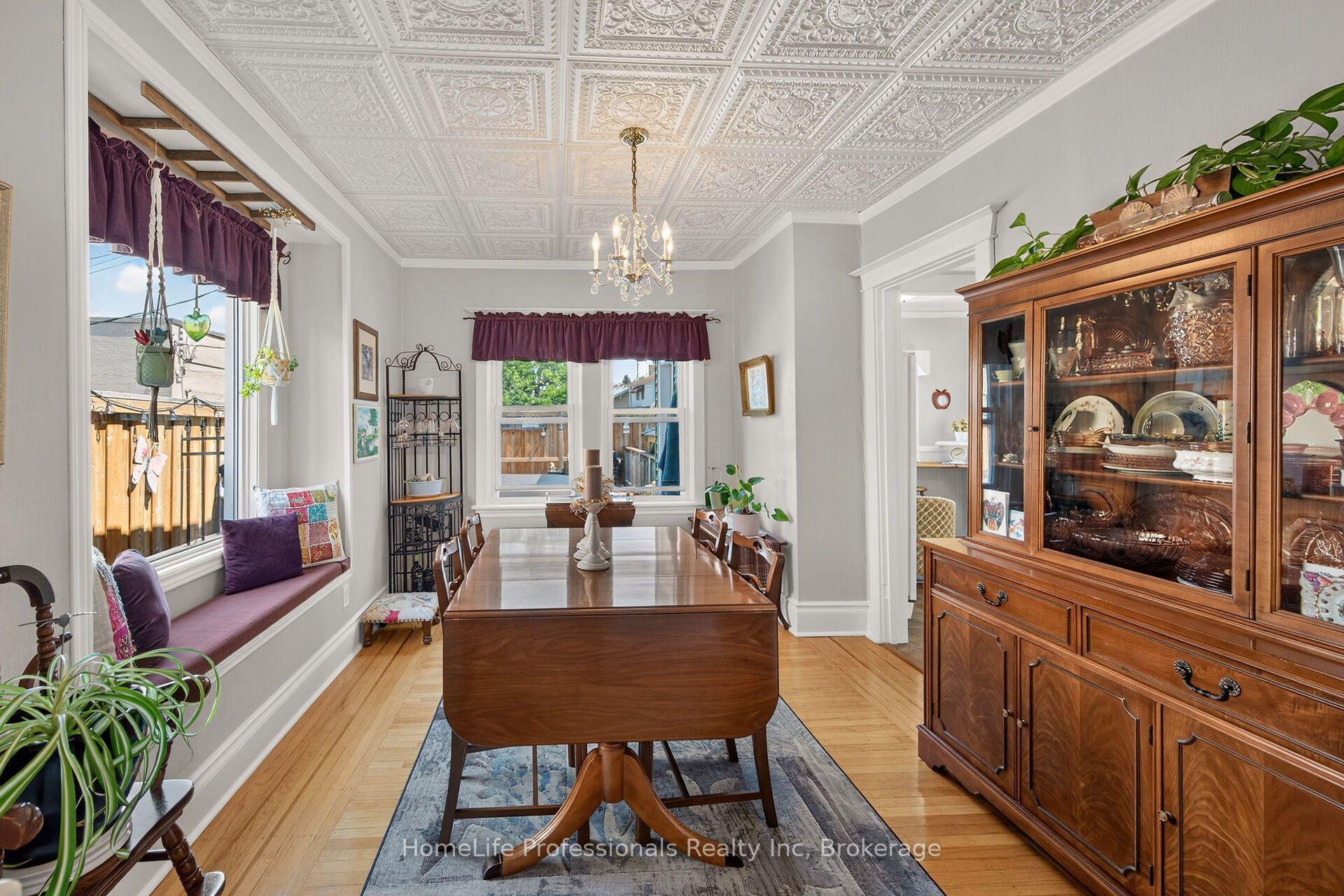 Photo 11 of 13 Paisley Avenue S, Hamilton, Westdale — HOMEH