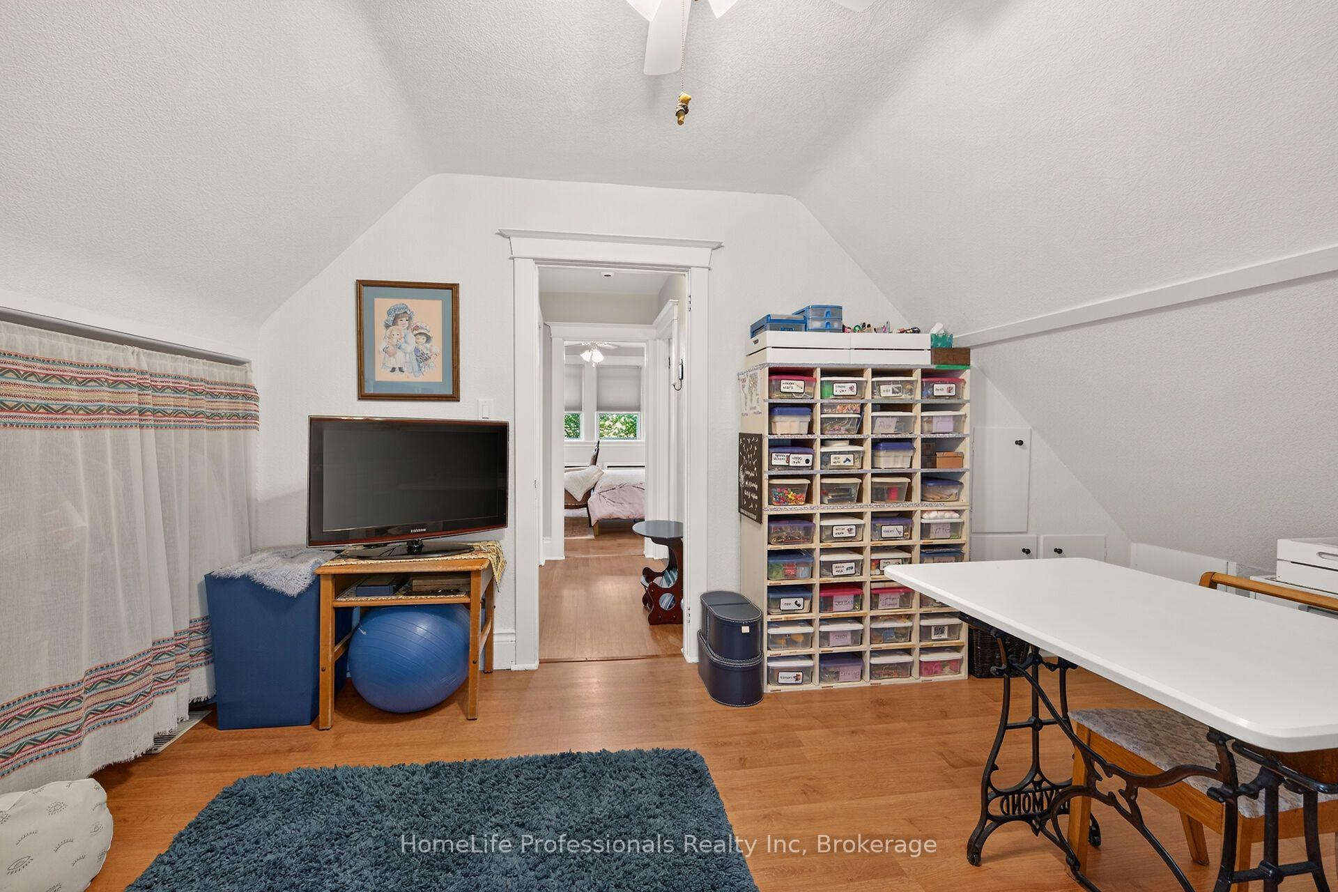 Photo 29 of 13 Paisley Avenue S, Hamilton, Westdale — HOMEH