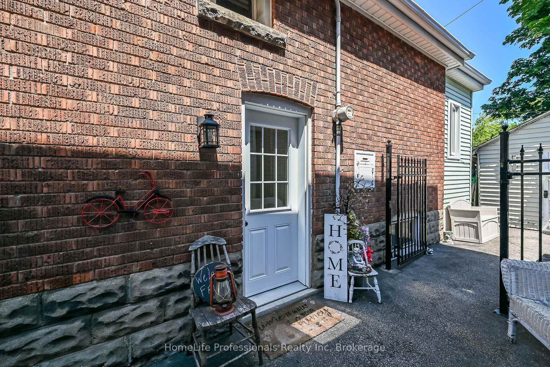 Photo 39 of 13 Paisley Avenue S, Hamilton, Westdale — HOMEH