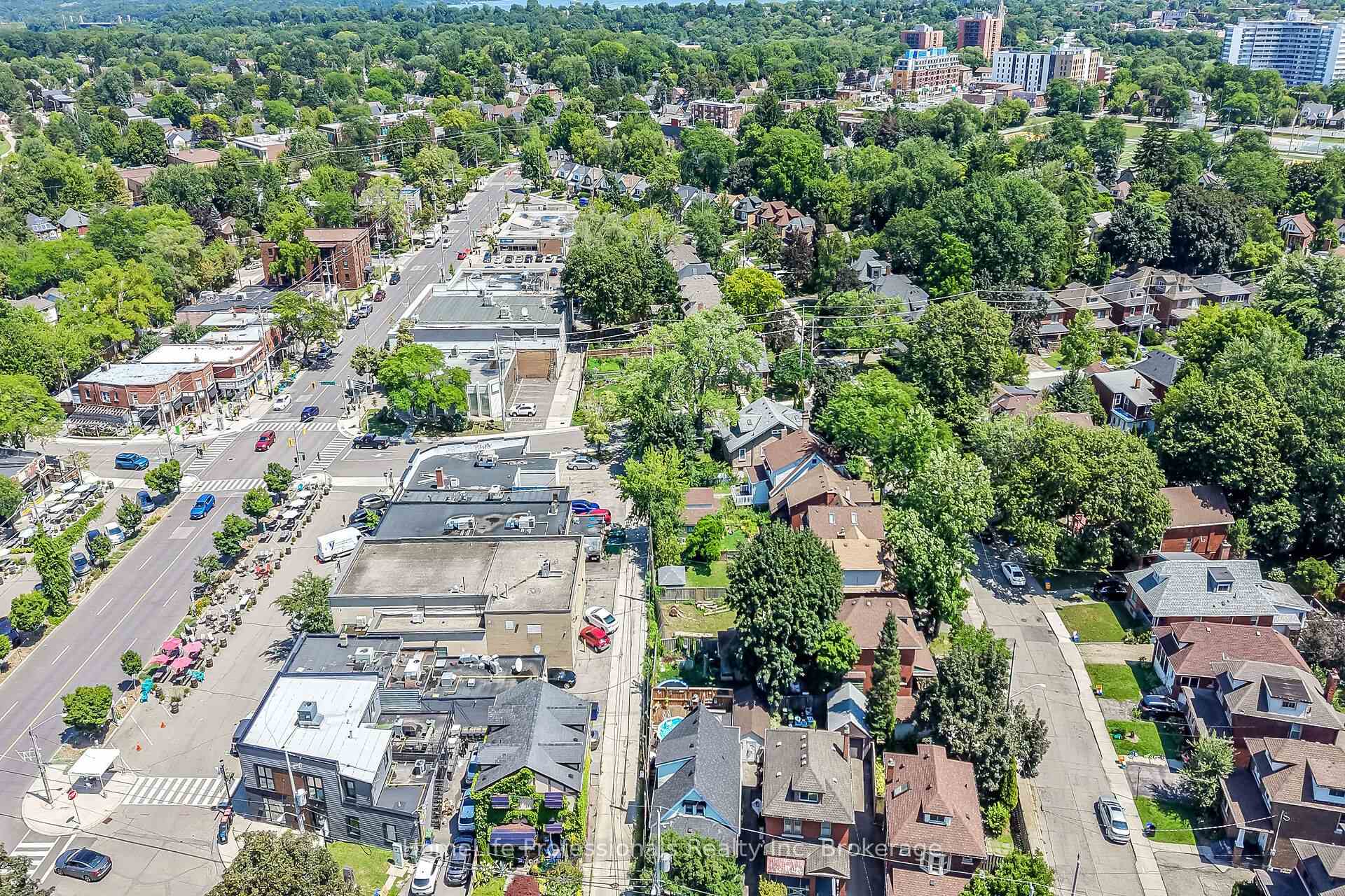 Photo 50 of 13 Paisley Avenue S, Hamilton, Westdale — HOMEH