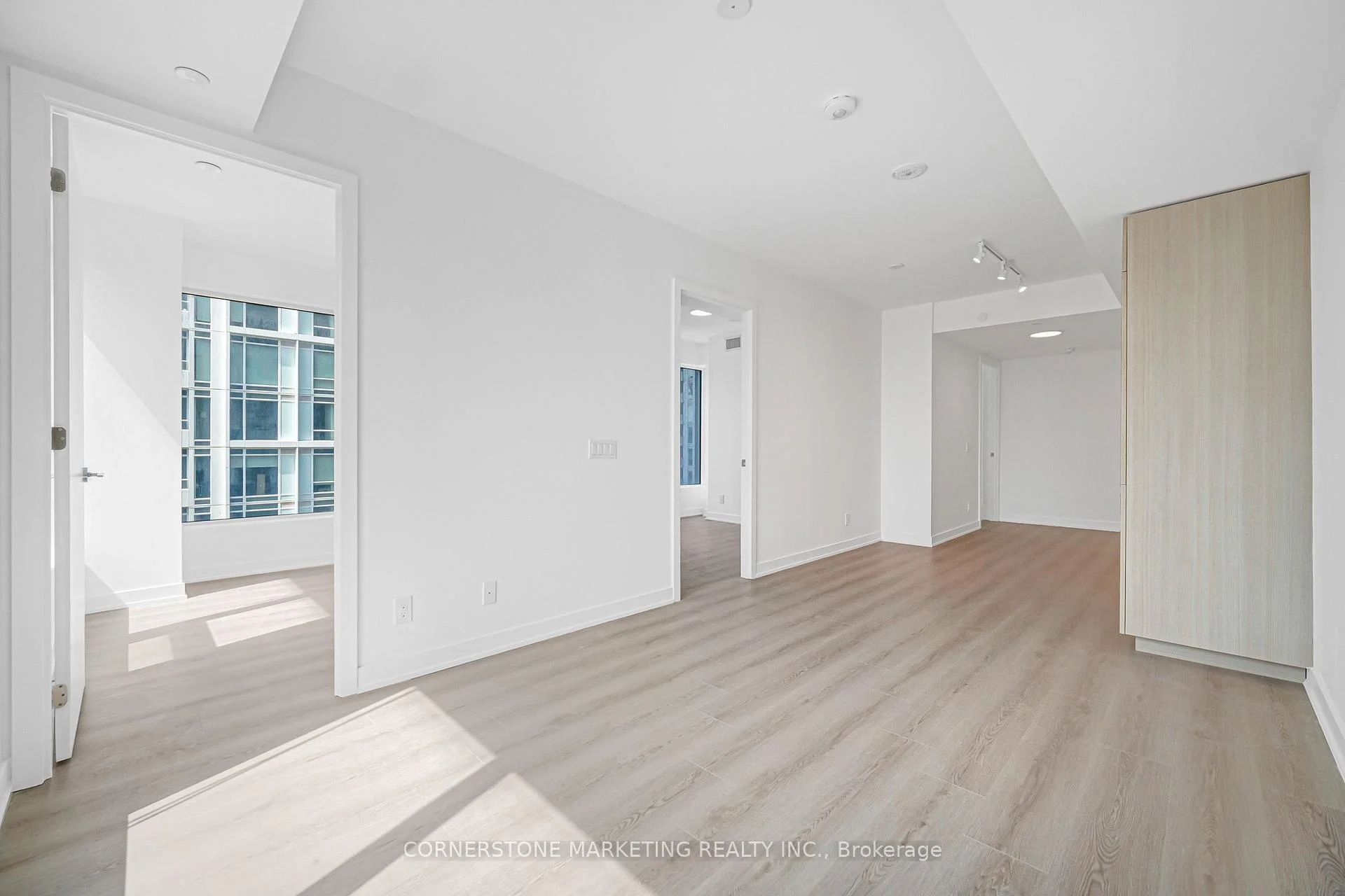 Photo 8 of Unit 1811, 100 Queen Street E, Toronto, Church-Yonge Corridor — HOMEH