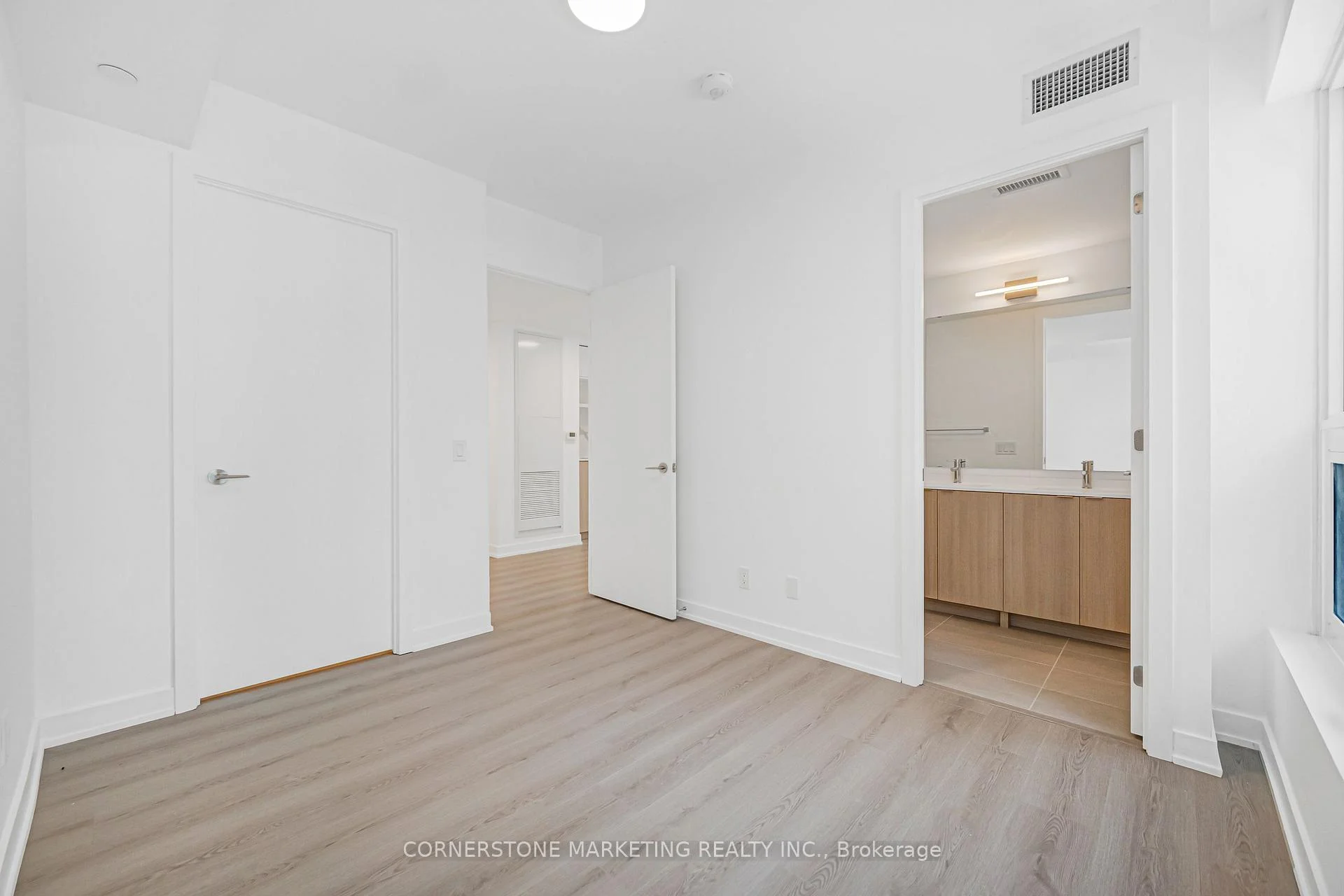 Photo 17 of Unit 1811, 100 Queen Street E, Toronto, Church-Yonge Corridor — HOMEH