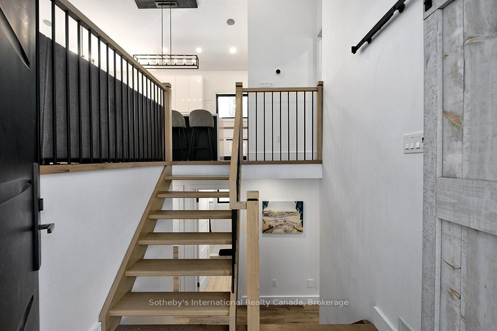 Photo 9 of 31 Slalom Gate Road, Collingwood — HOMEH