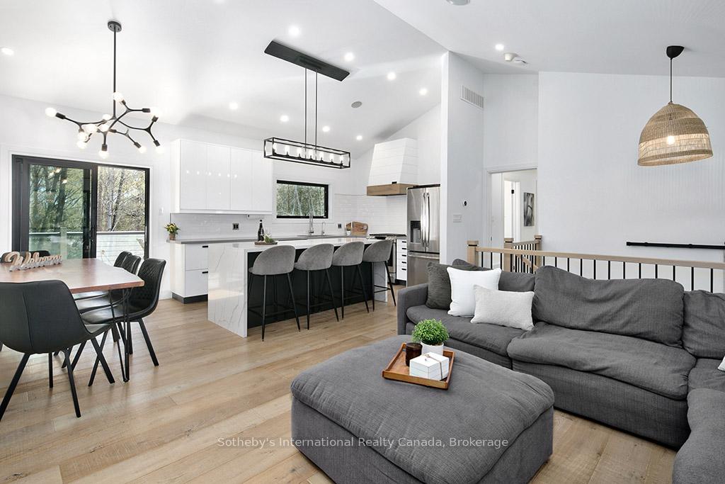 Photo 14 of 31 Slalom Gate Road, Collingwood — HOMEH