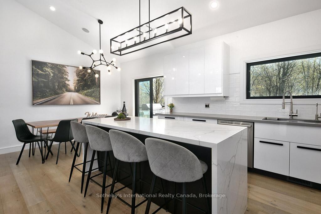 Photo 20 of 31 Slalom Gate Road, Collingwood — HOMEH