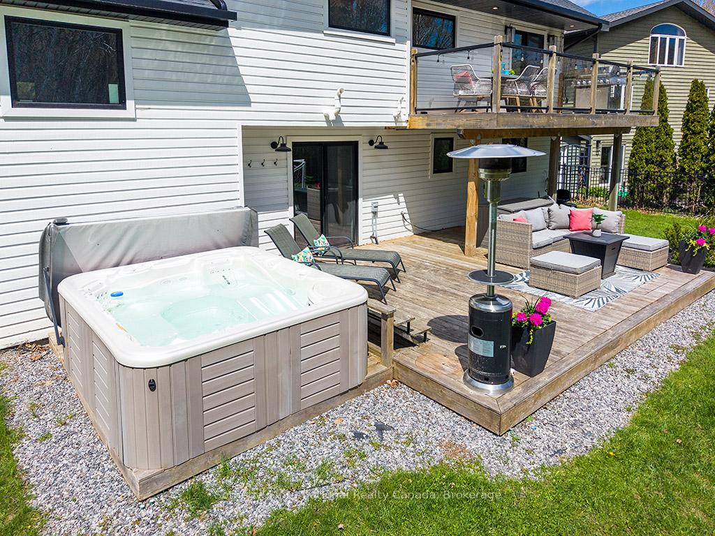 Photo 26 of 31 Slalom Gate Road, Collingwood — HOMEH