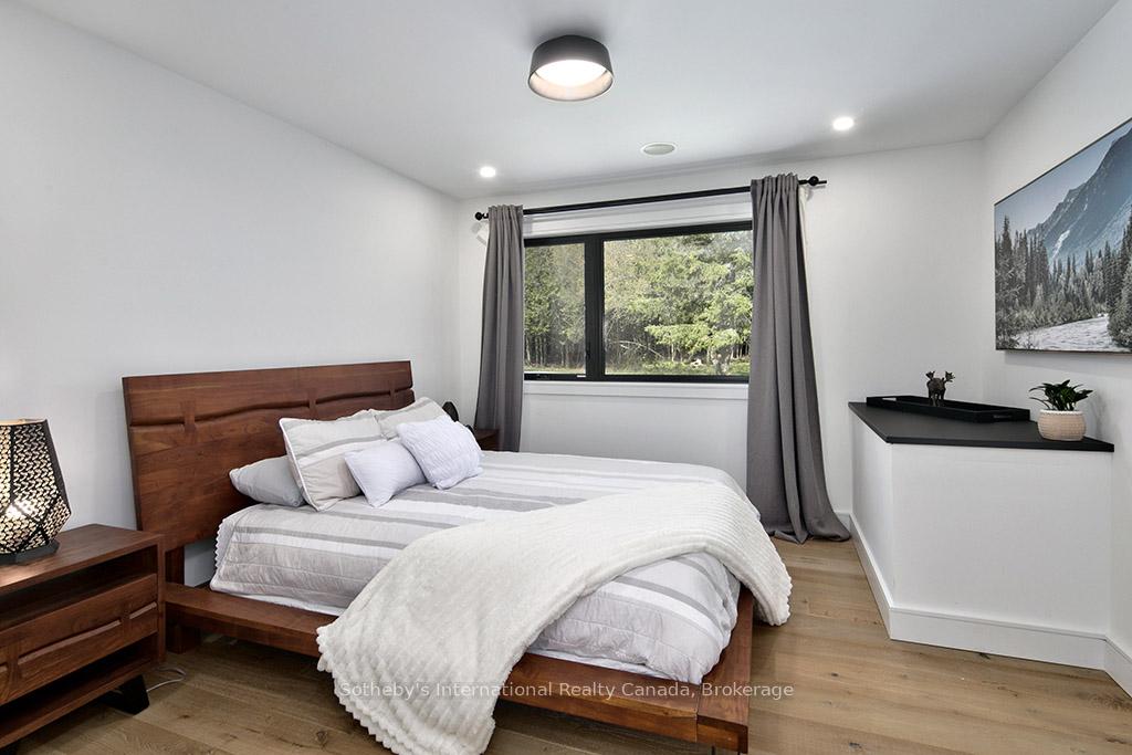 Photo 36 of 31 Slalom Gate Road, Collingwood — HOMEH