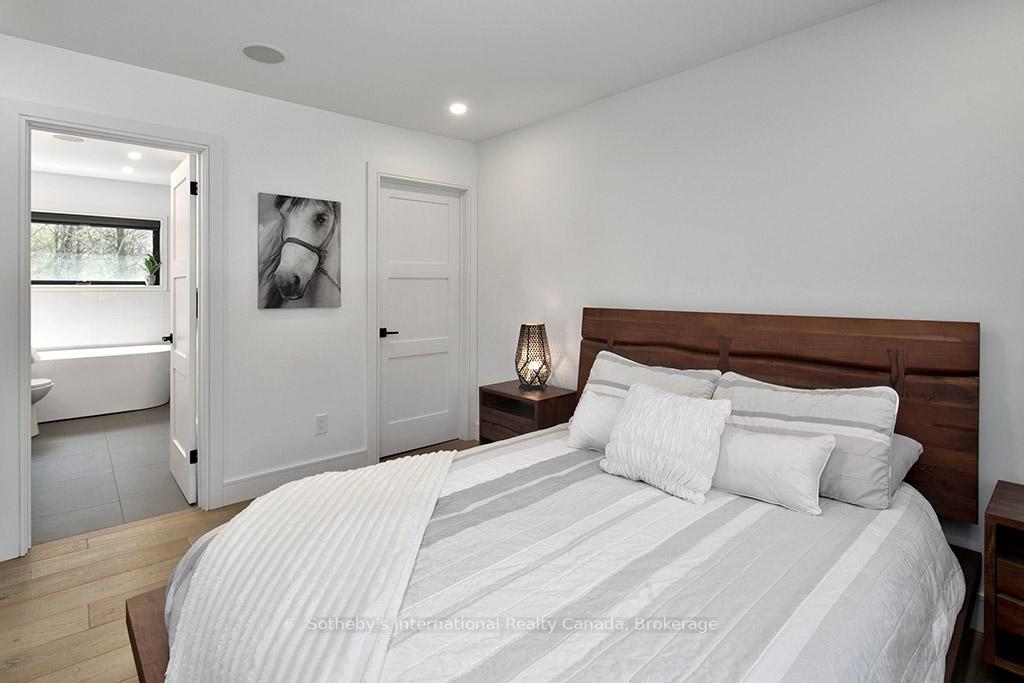 Photo 37 of 31 Slalom Gate Road, Collingwood — HOMEH