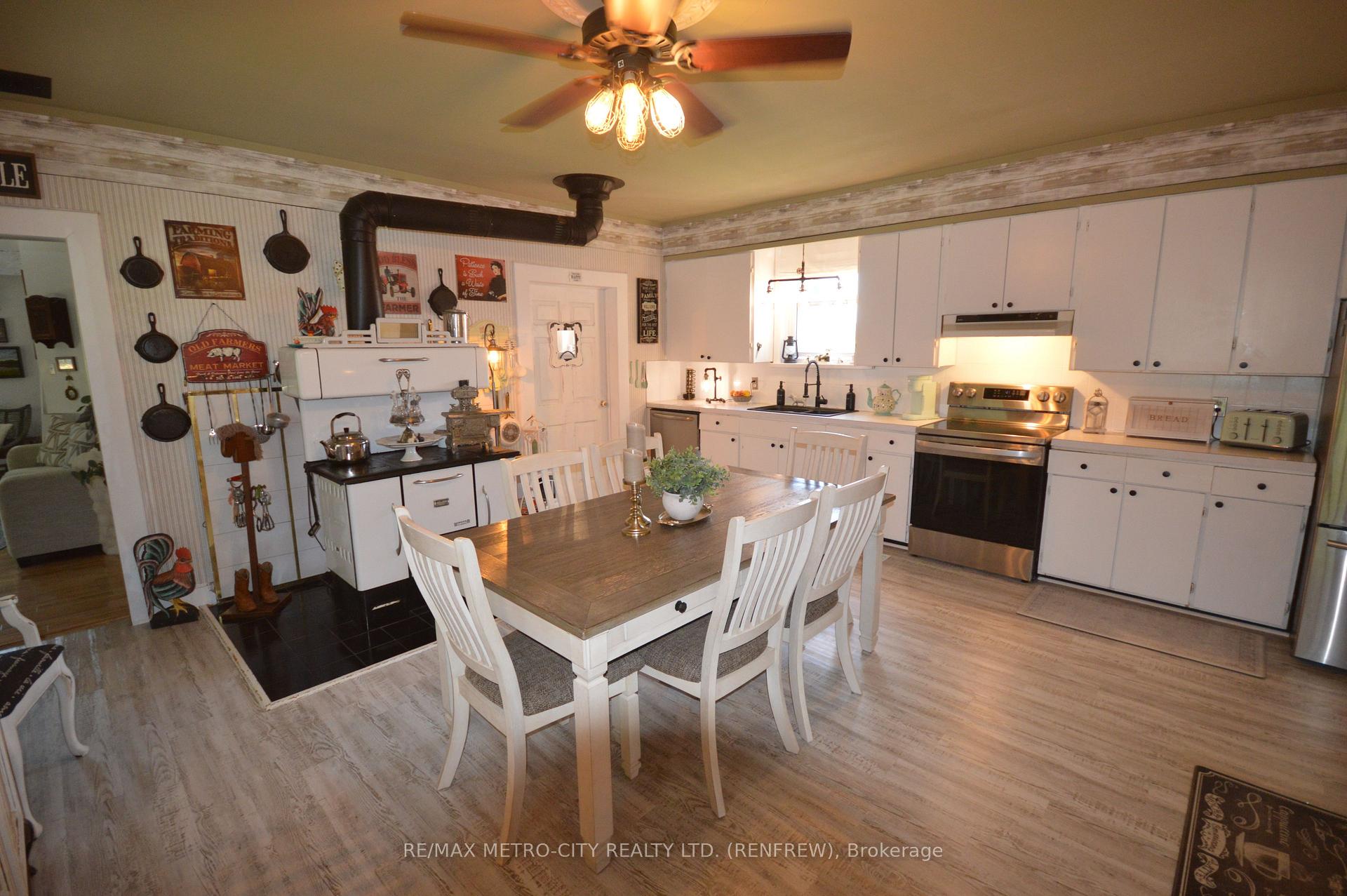 Photo 10 of 155 Storie Road, Horton, Horton Twp — HOMEH