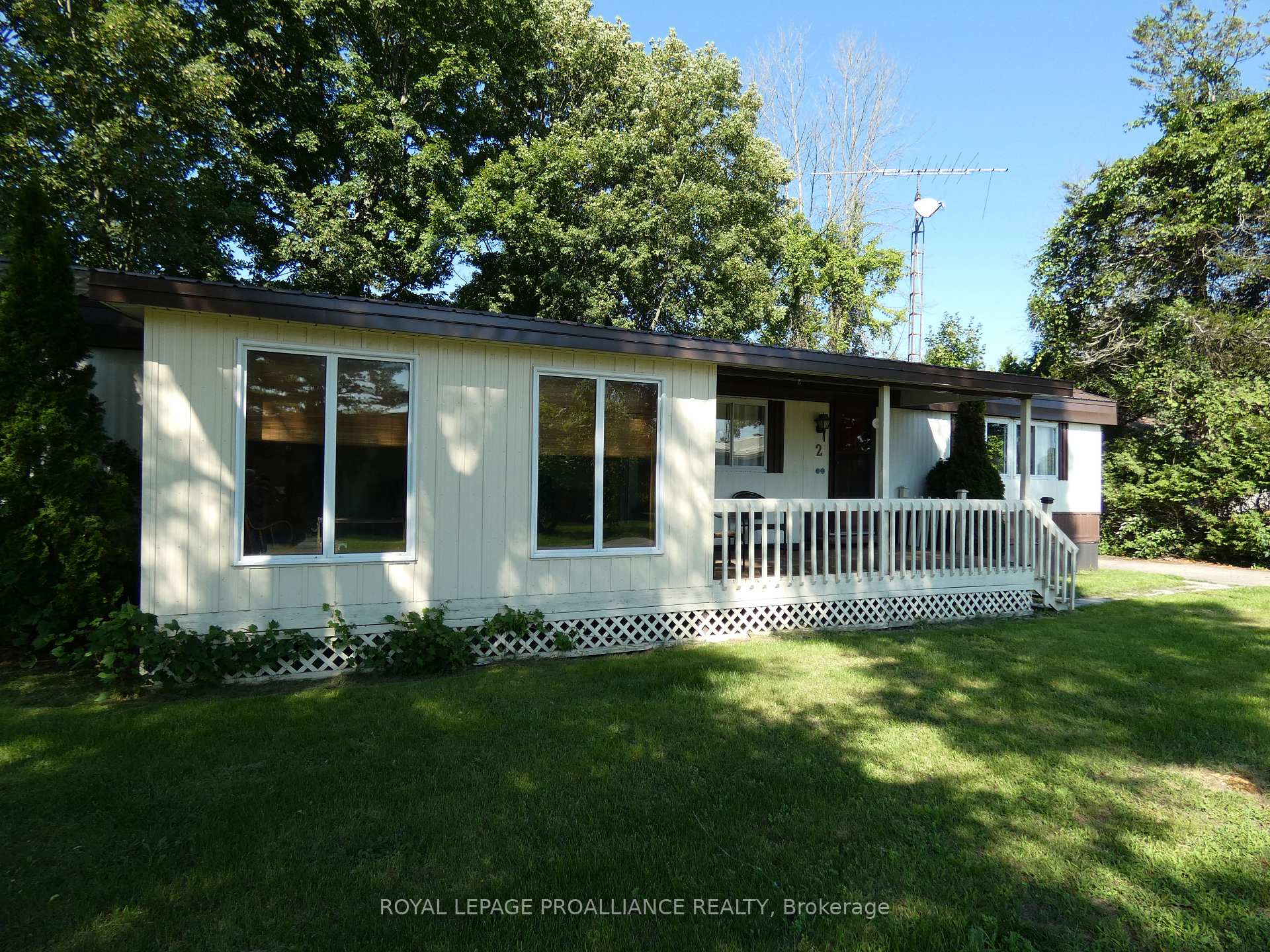 Photo 21 of 2-1645 County 42 Road, Rideau Lakes, Rideau Lakes (Bastard) Twp — HOMEH