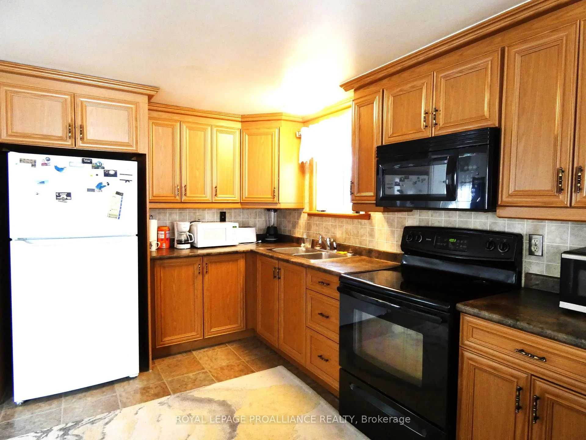 Photo 5 of 2-1645 County 42 Road, Rideau Lakes, Rideau Lakes (Bastard) Twp — HOMEH